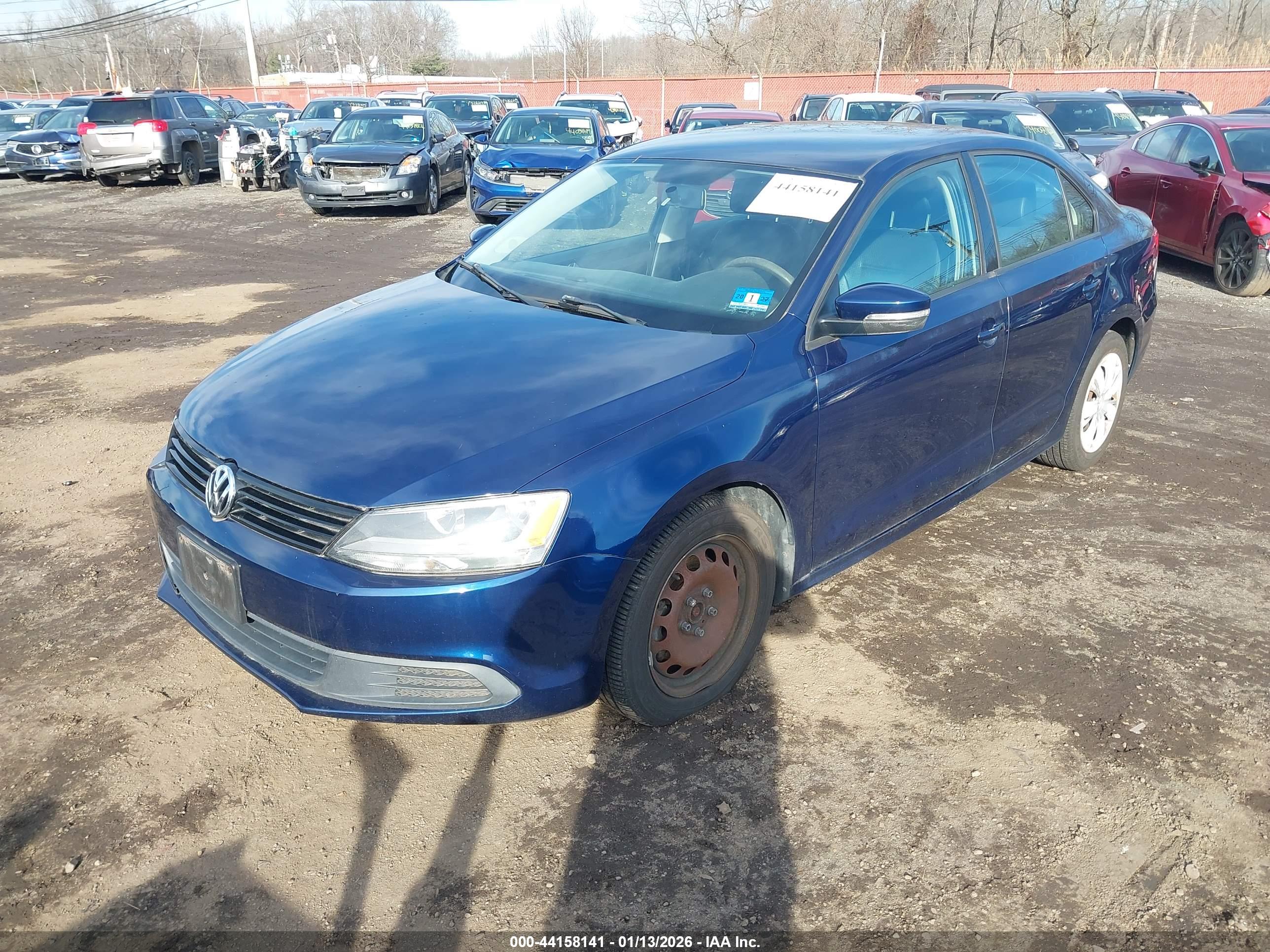 VOLKSWAGEN JETTA image 6
