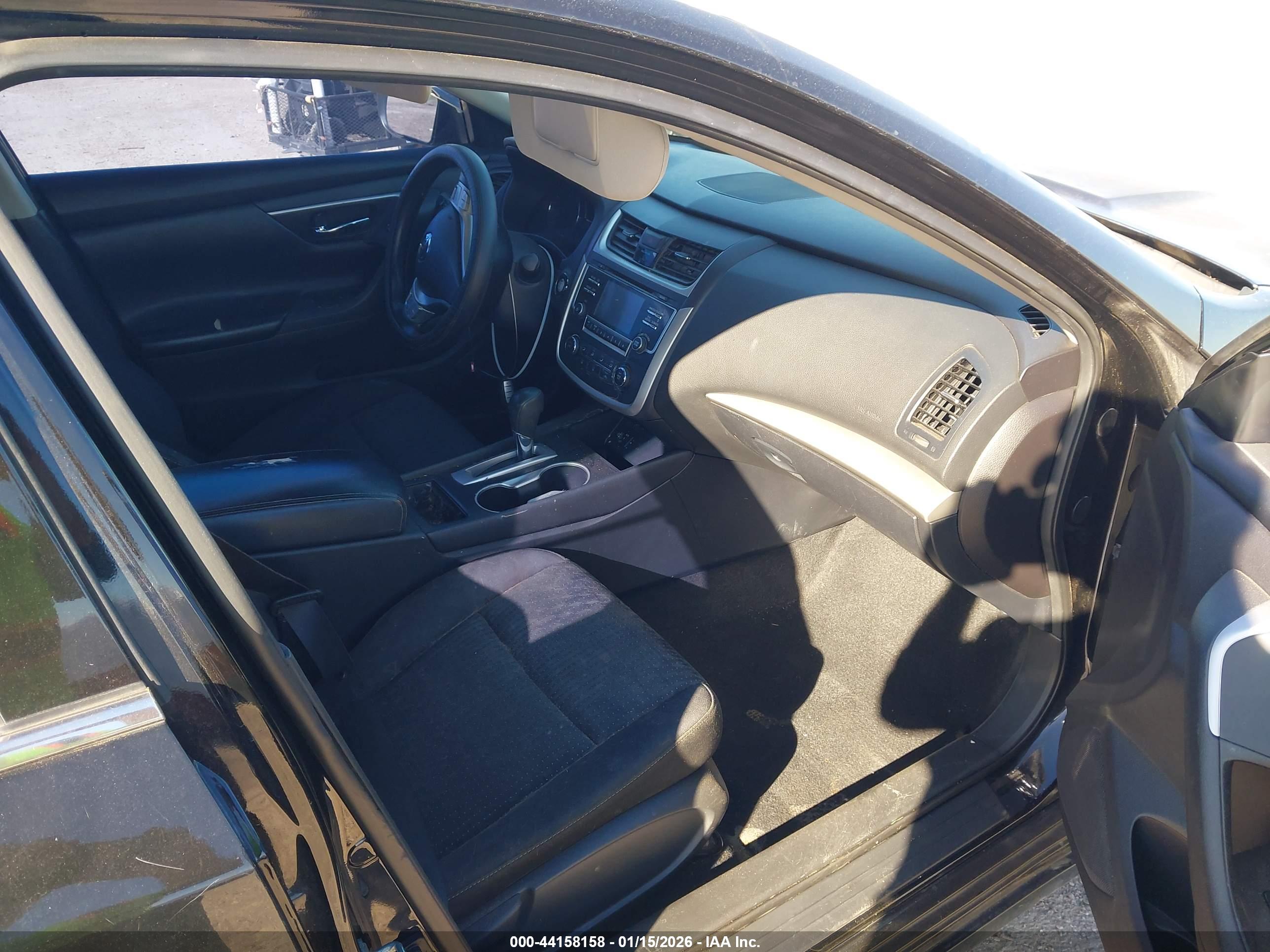 NISSAN ALTIMA image 5