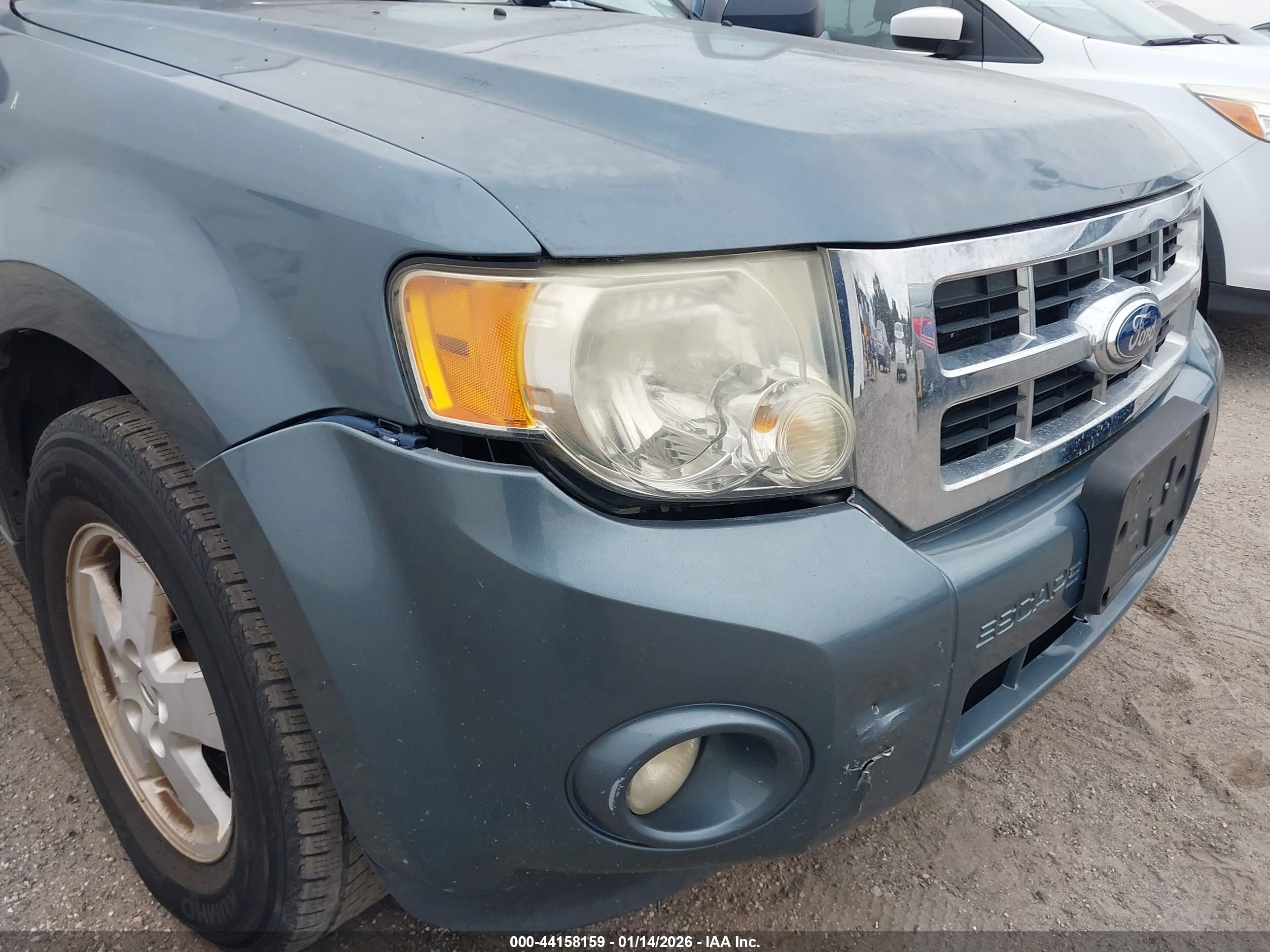 FORD ESCAPE image 6