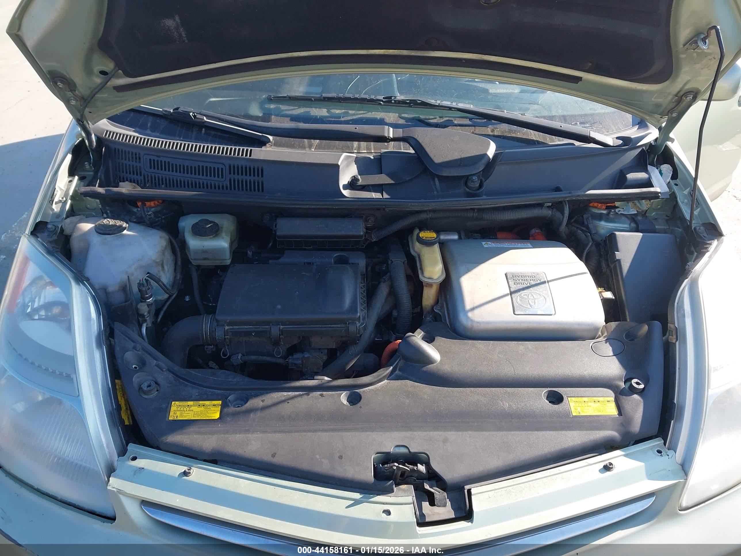 TOYOTA PRIUS image 10