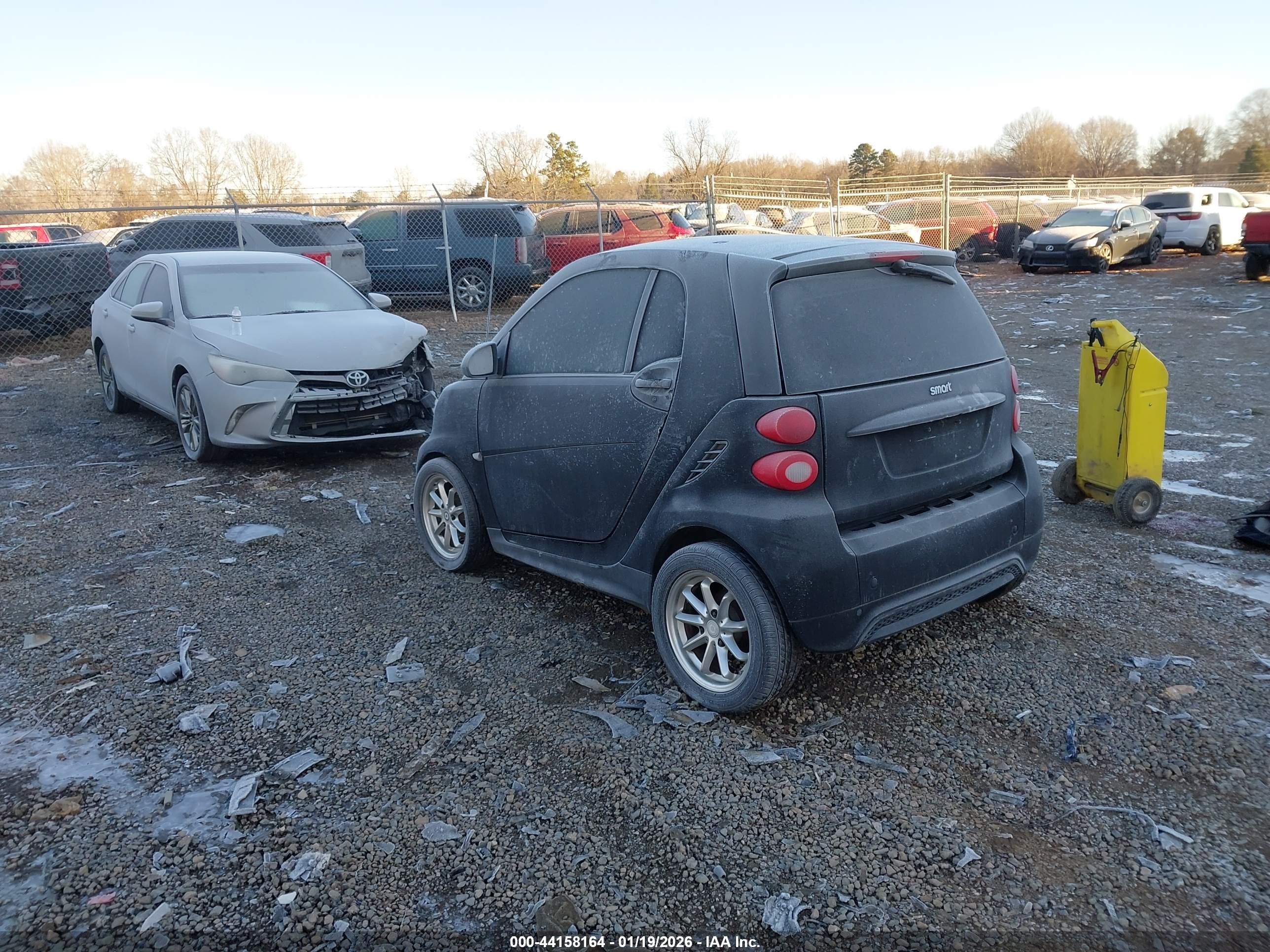 SMART FORTWO image 3