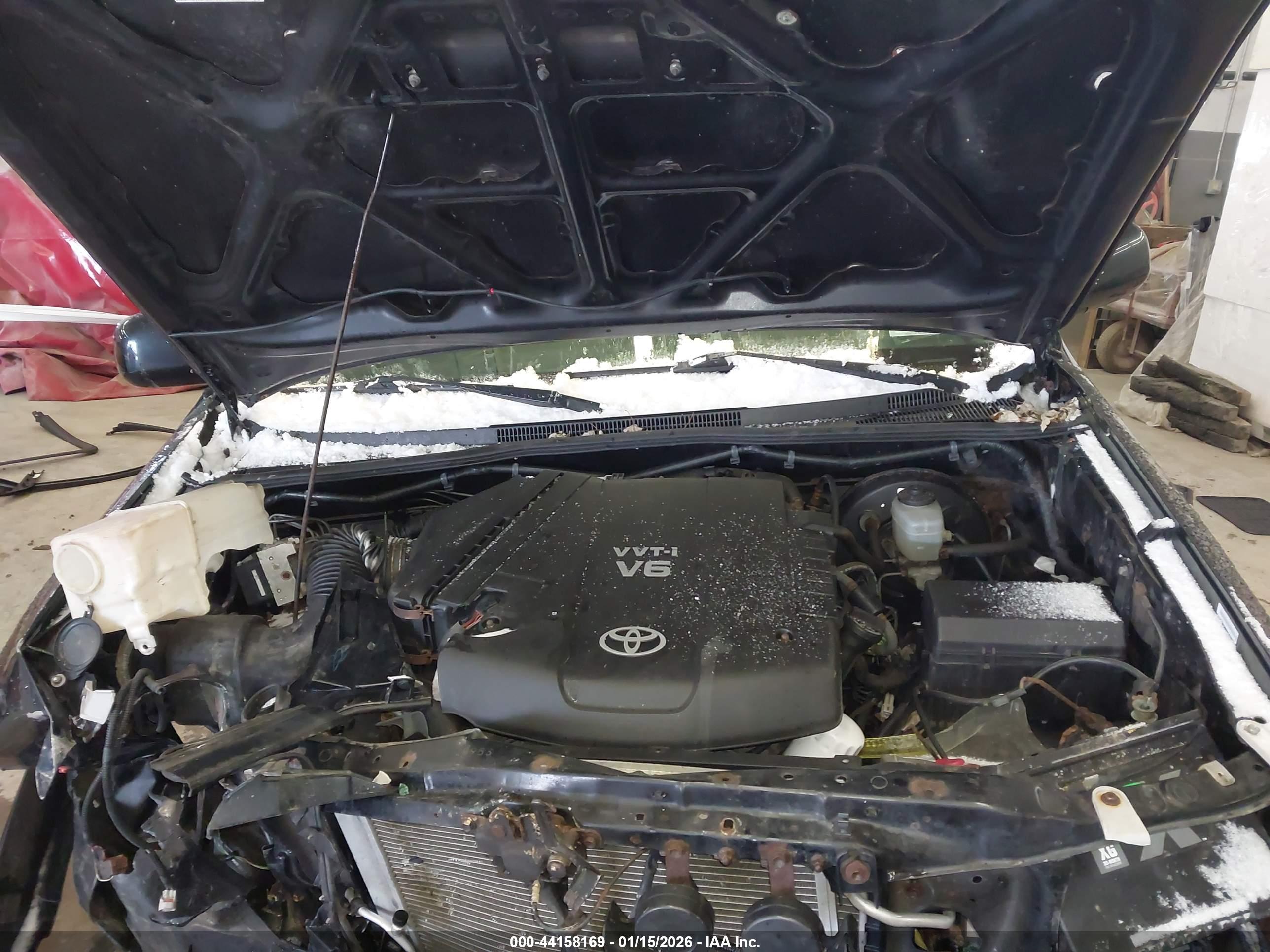 TOYOTA TACOMA image 10
