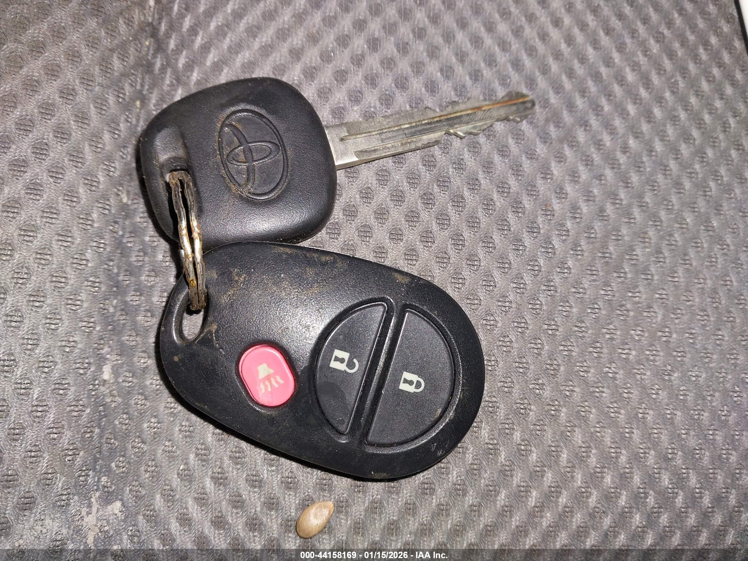TOYOTA TACOMA image 11