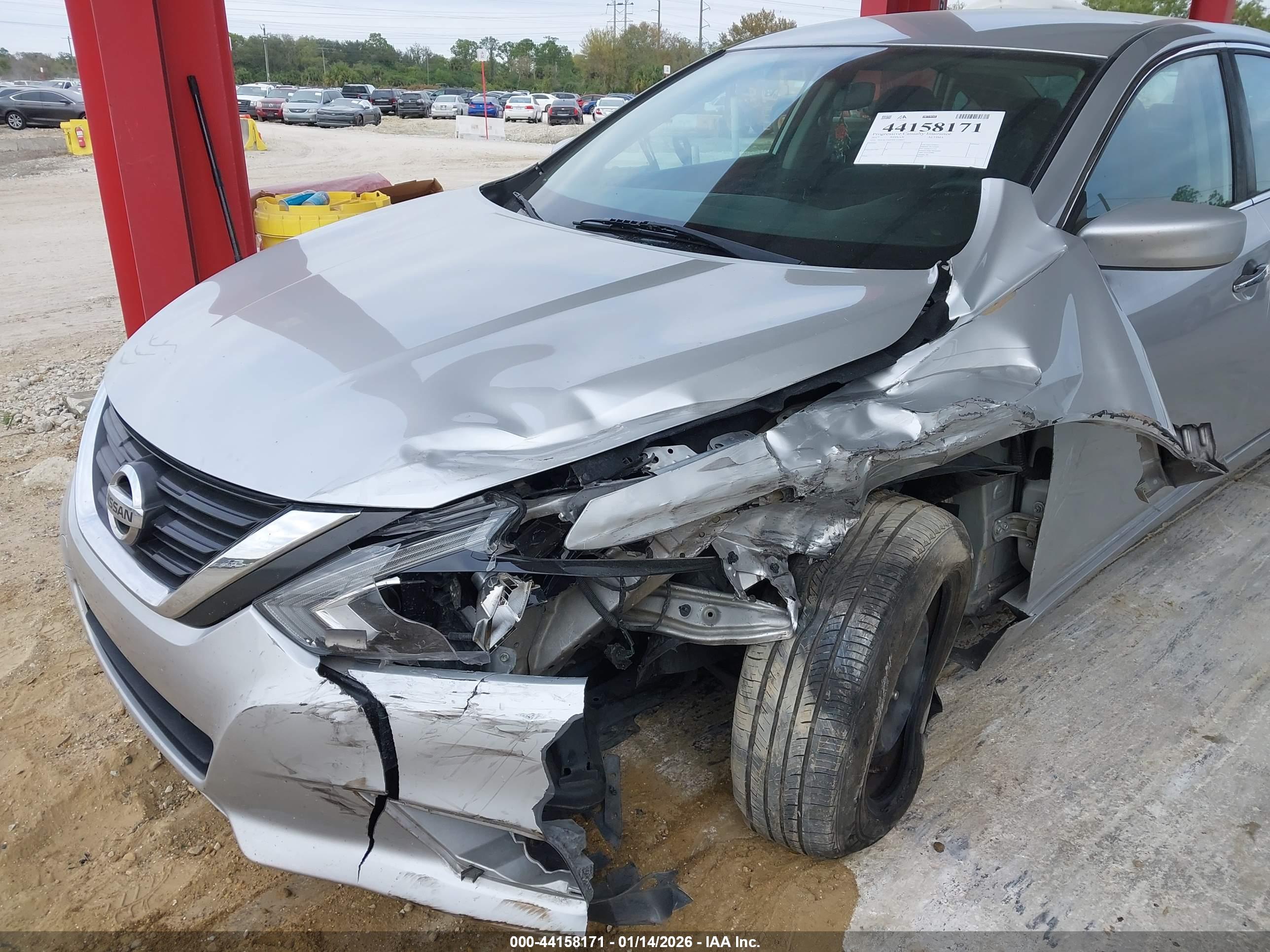 NISSAN ALTIMA image 6