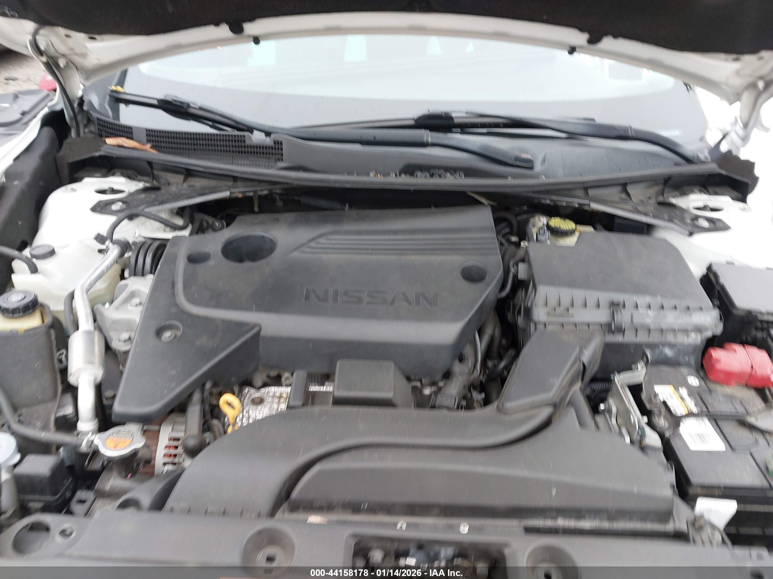 NISSAN ALTIMA image 10