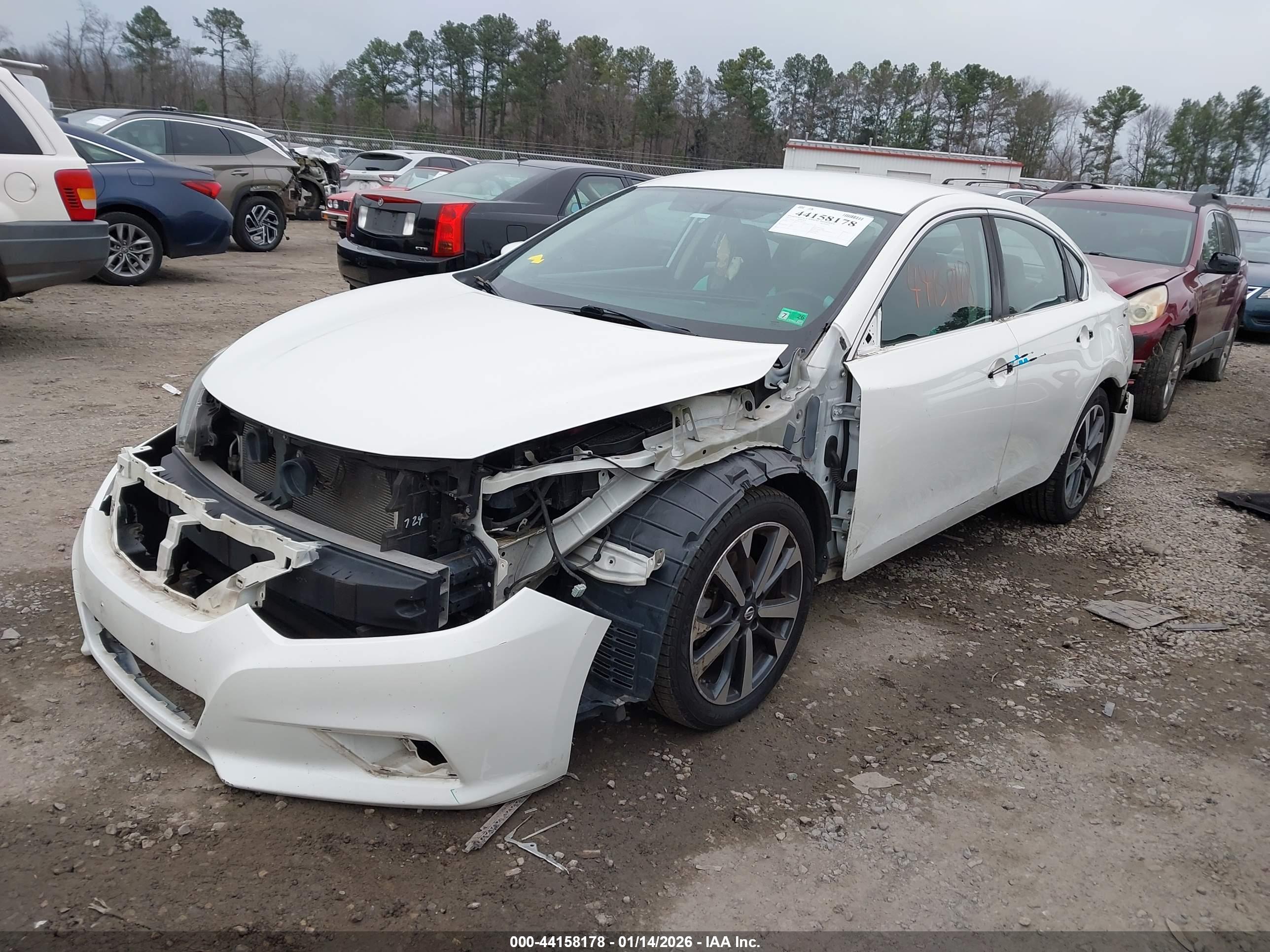 NISSAN ALTIMA image 2