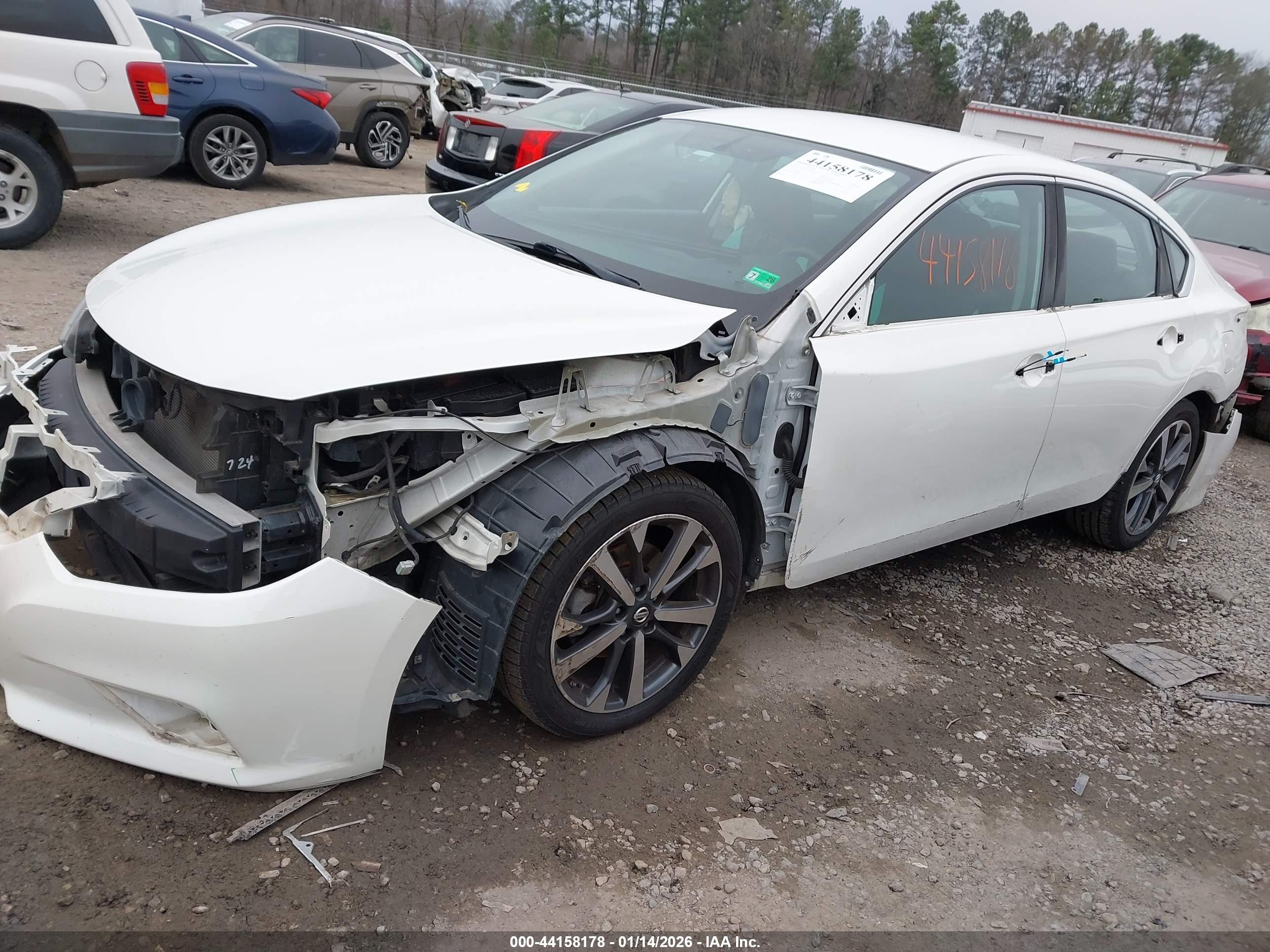 NISSAN ALTIMA image 6