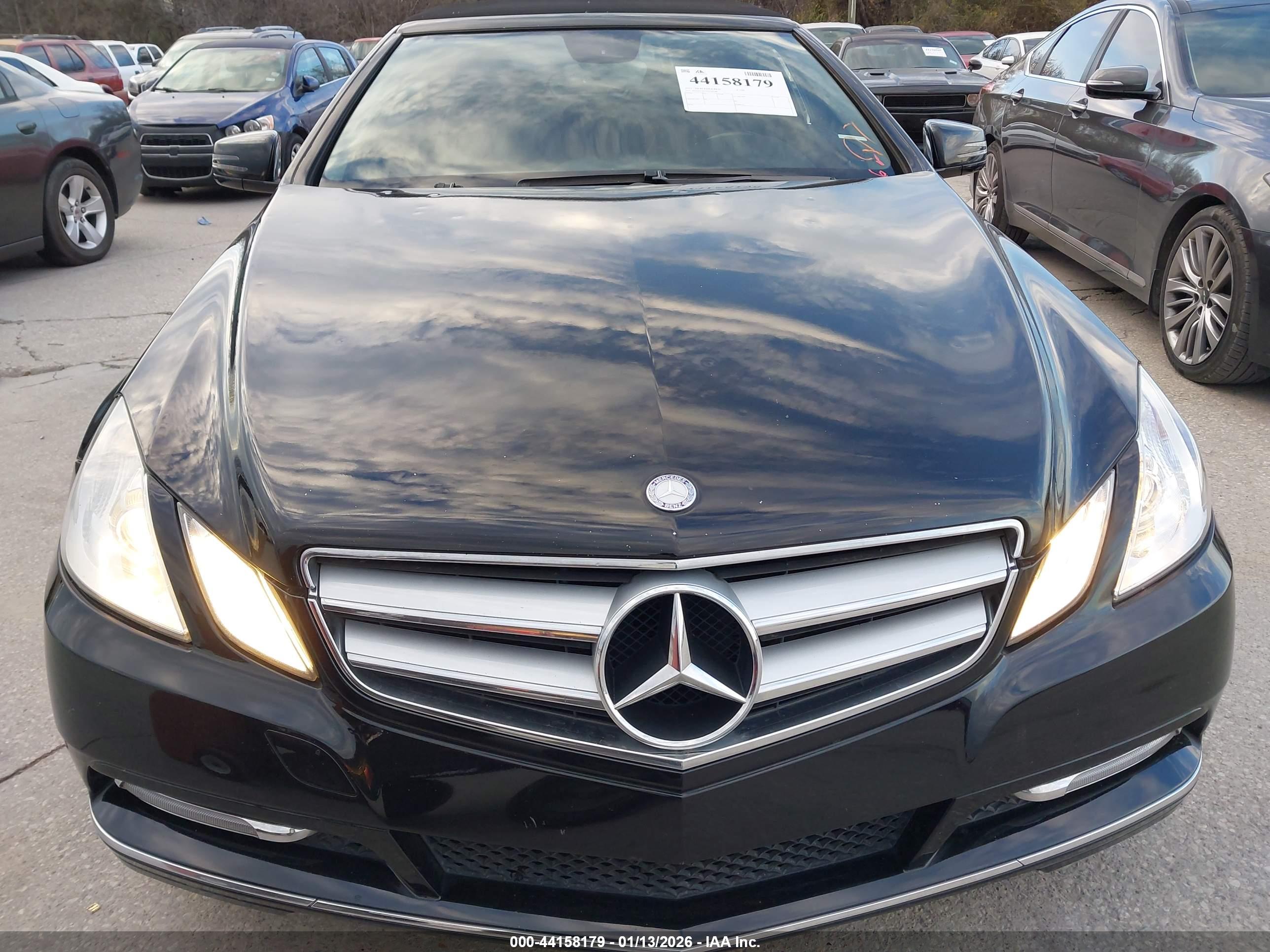 MERCEDES-BENZ E image 6