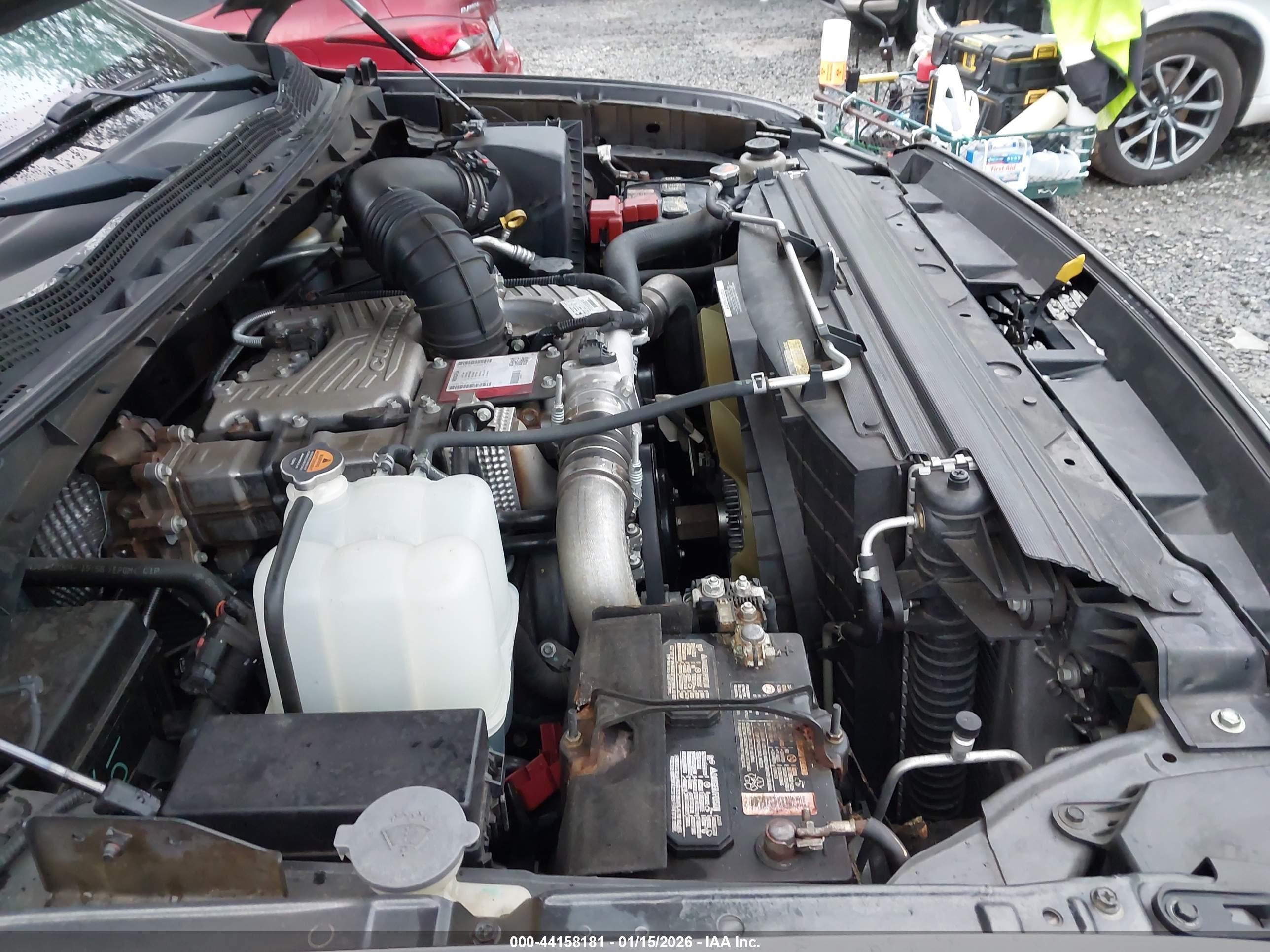 NISSAN TITAN image 6