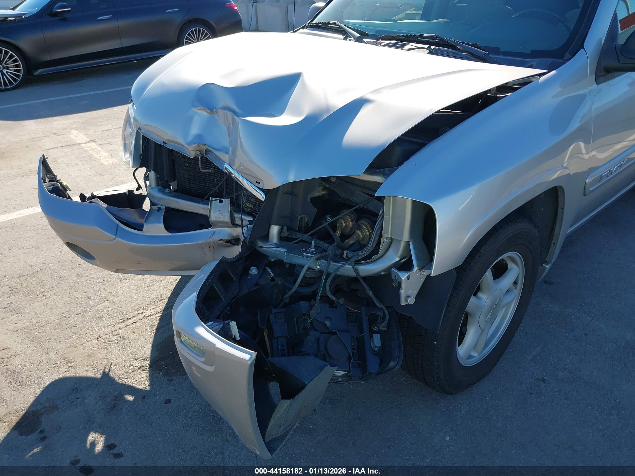 GMC ENVOY image 6