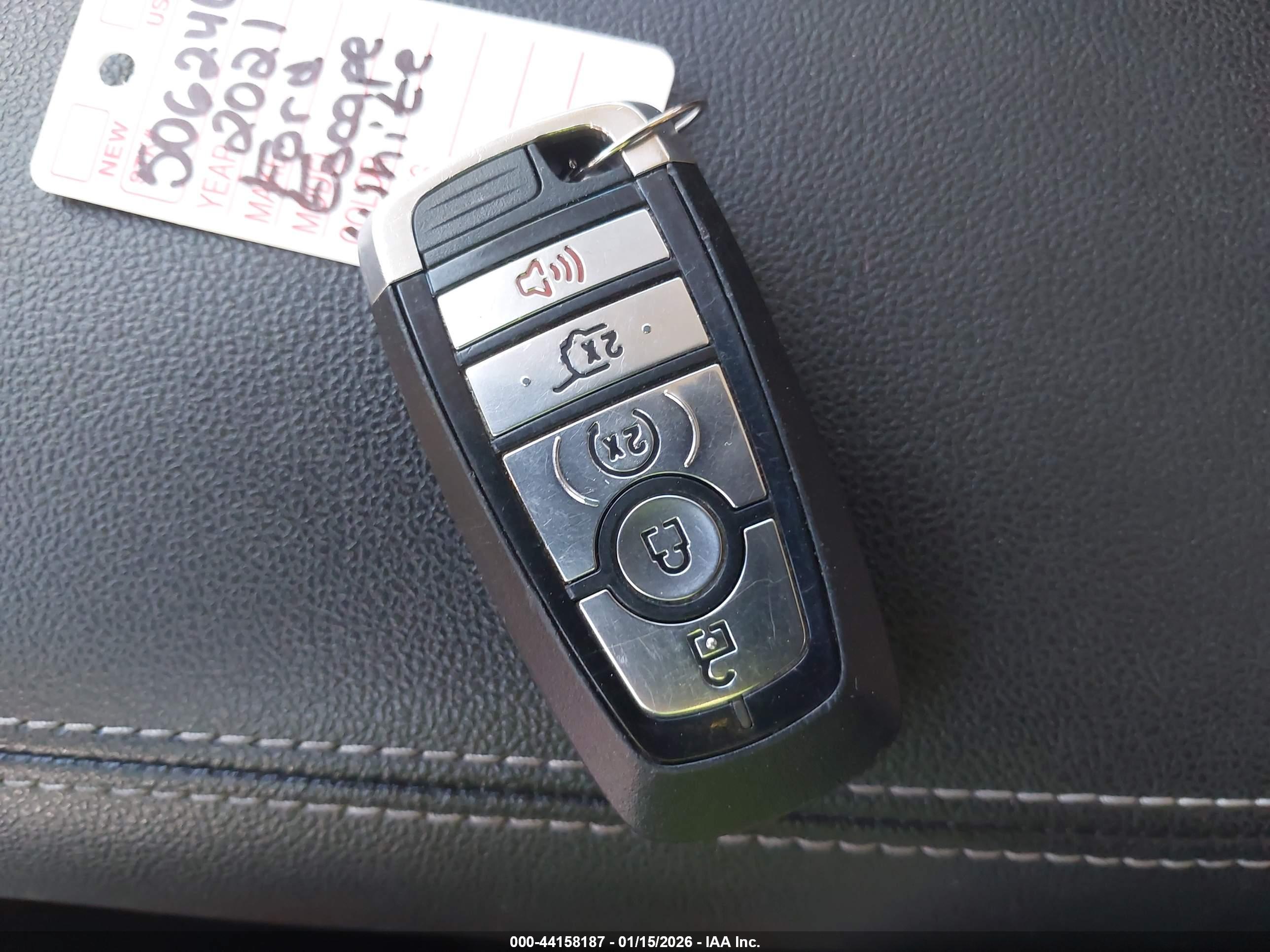 FORD ESCAPE image 11