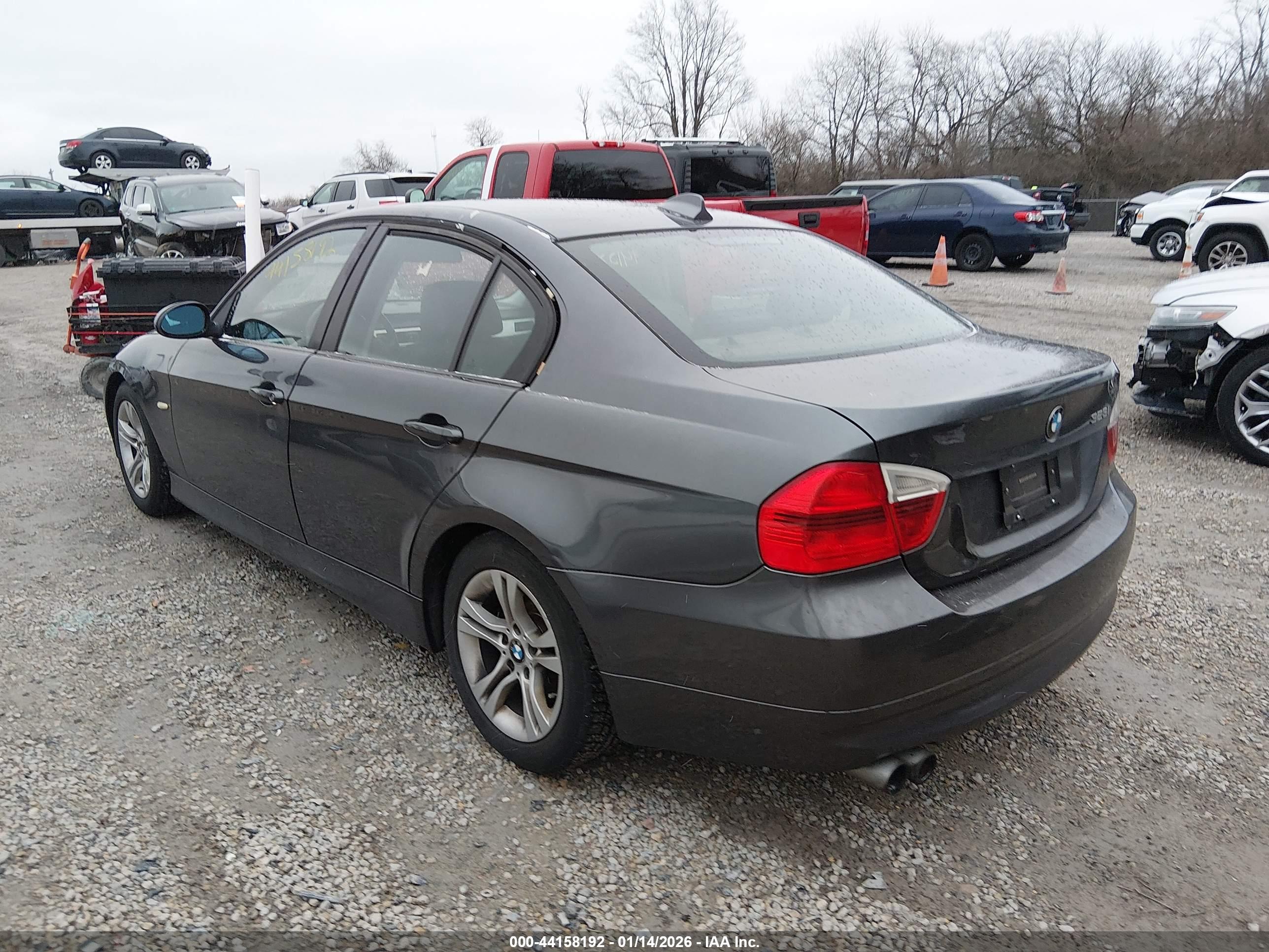 BMW 328I image 3