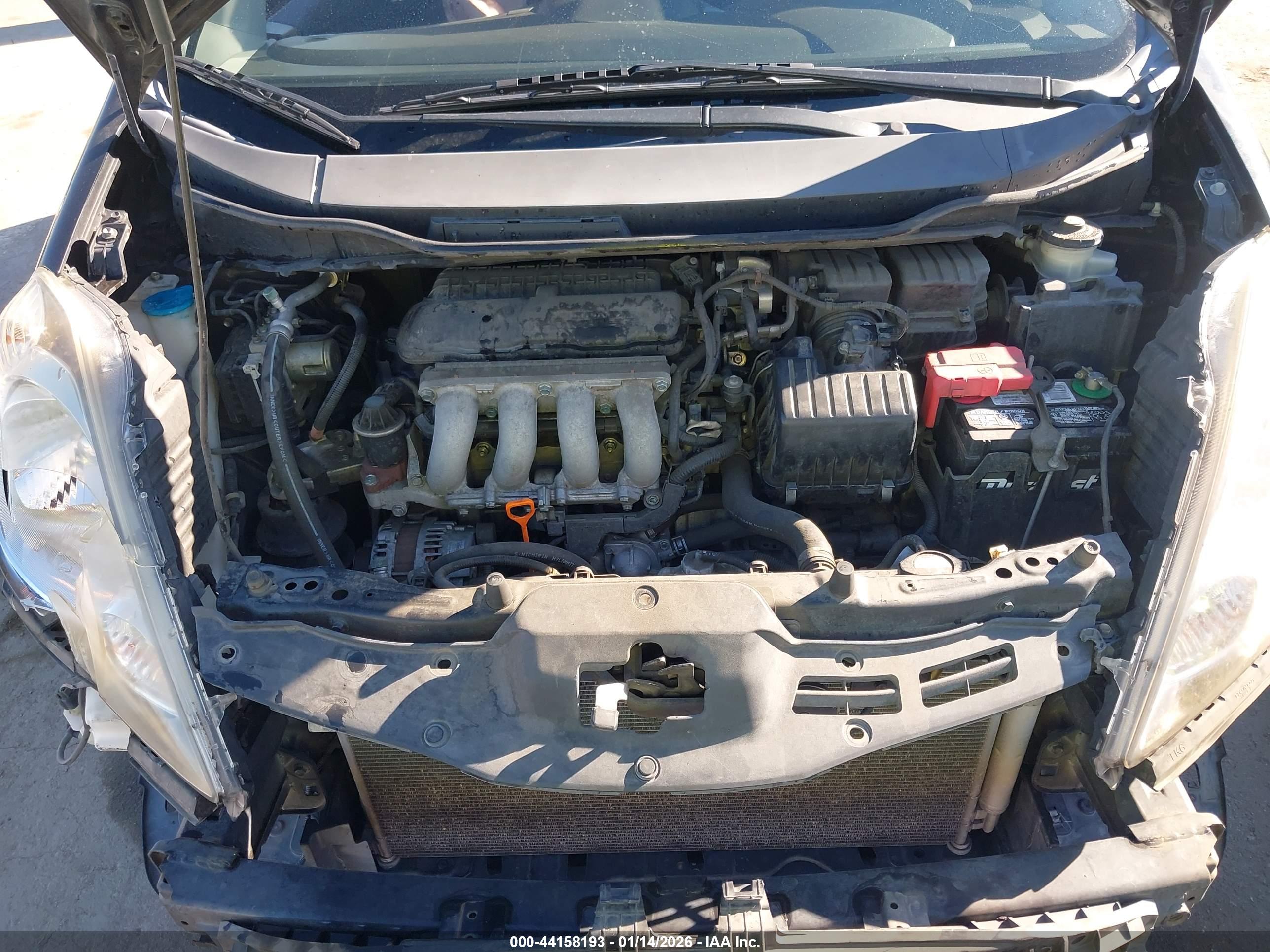 HONDA FIT image 10