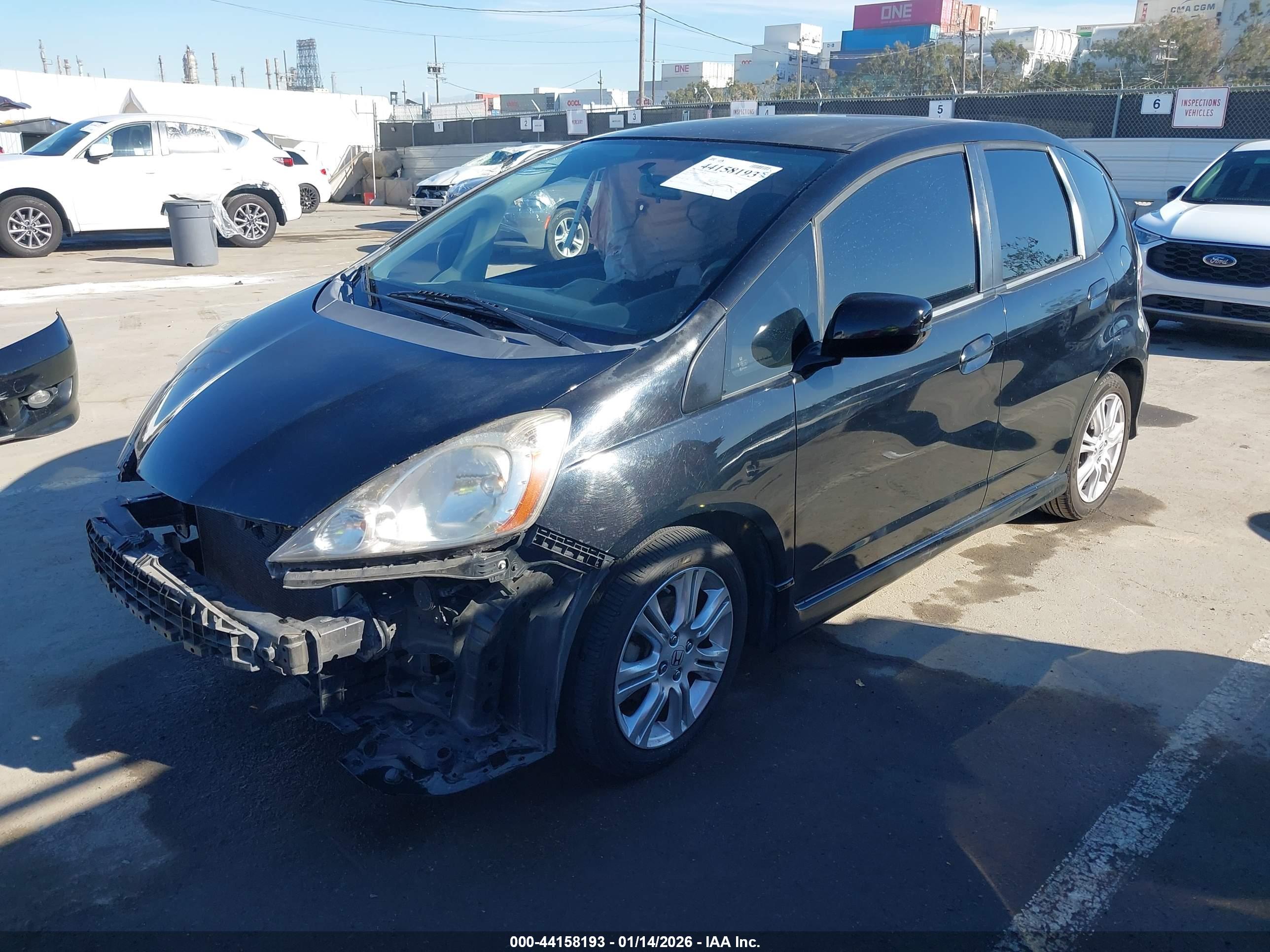 HONDA FIT image 2
