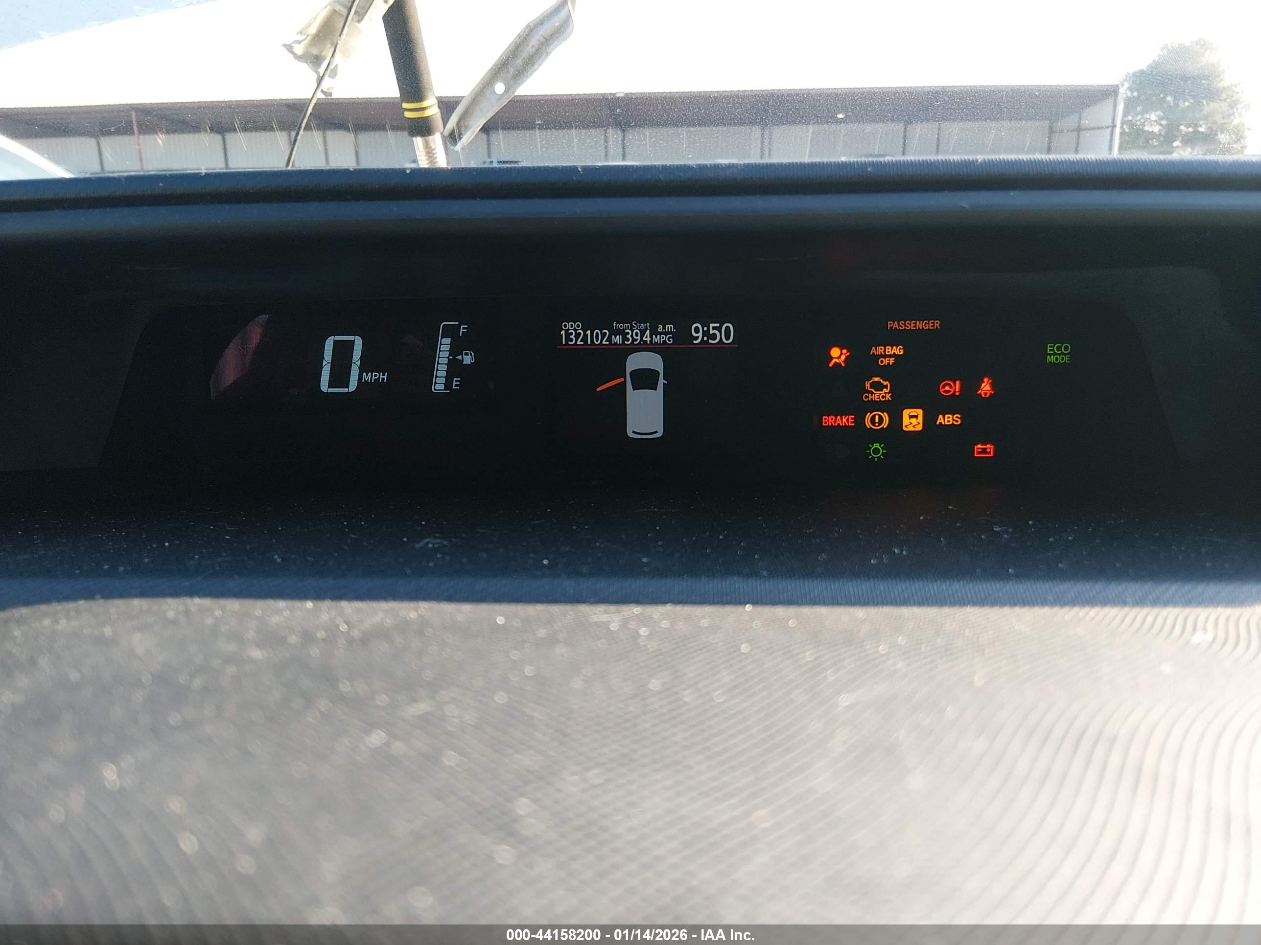 TOYOTA PRIUS image 7