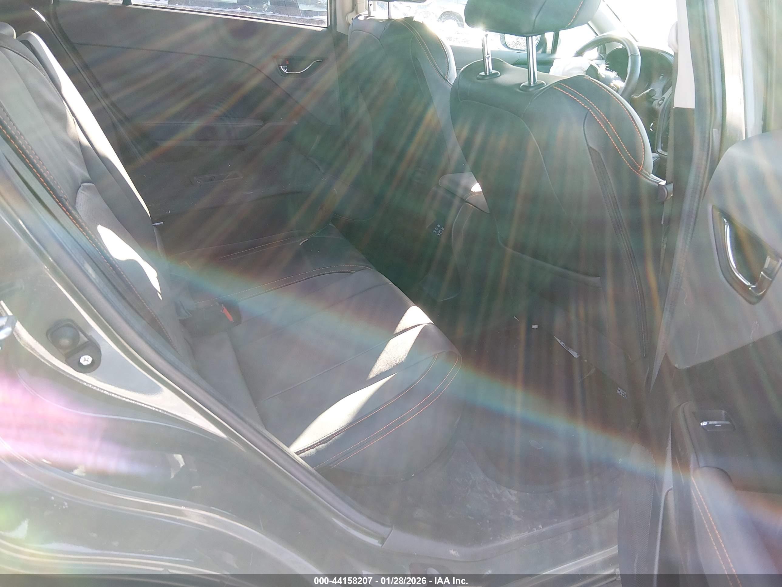 SUBARU CROSSTREK image 8