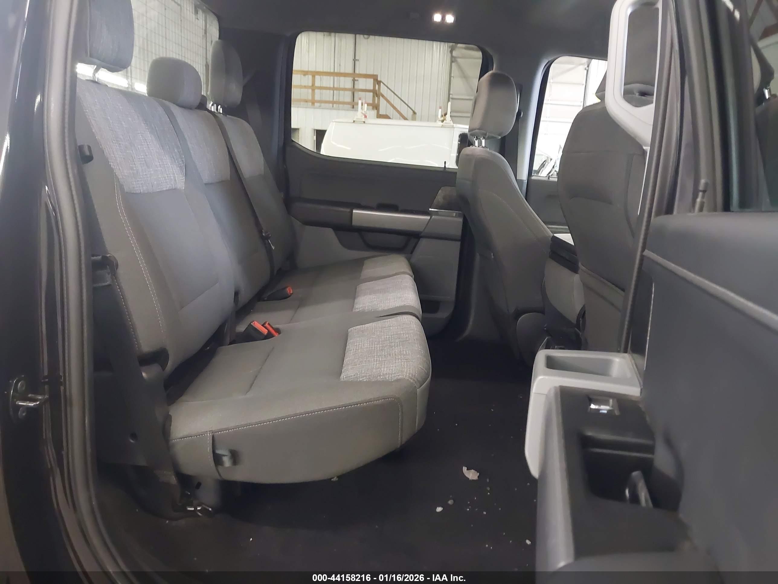 FORD F-150 image 8