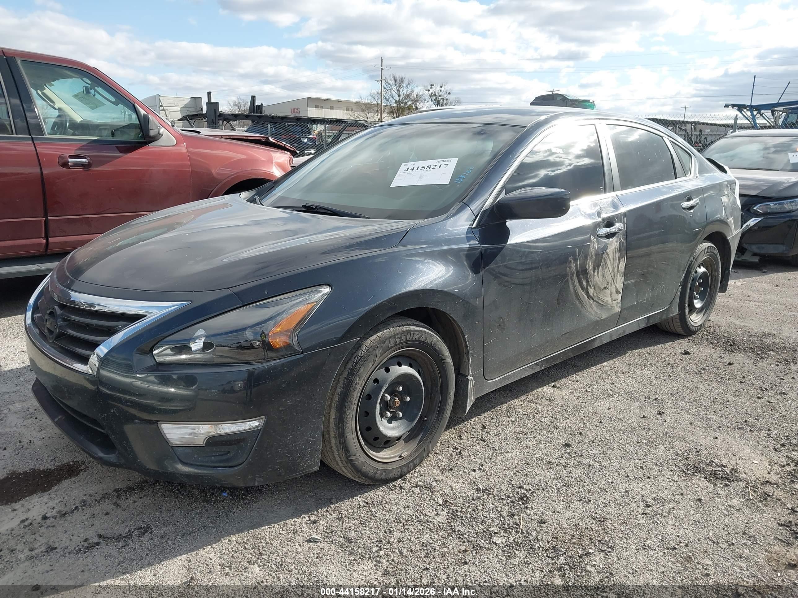 NISSAN ALTIMA image 2