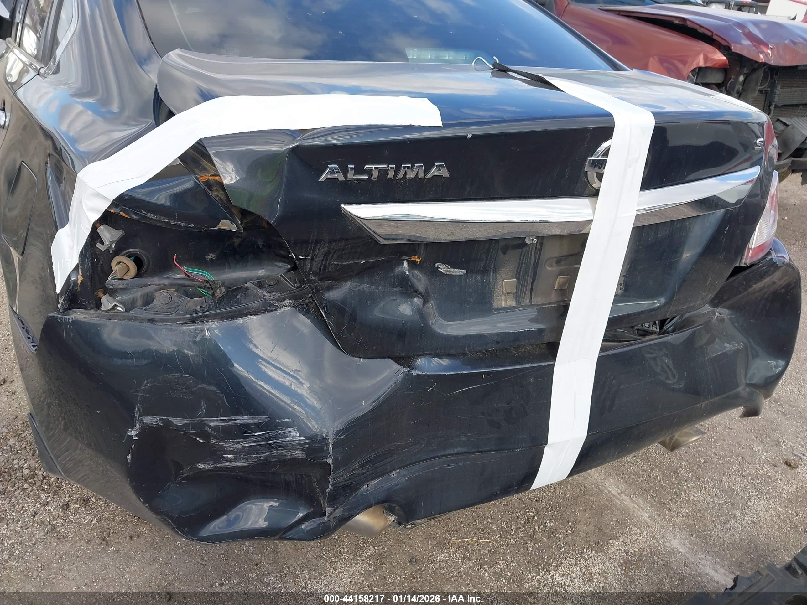 NISSAN ALTIMA image 6