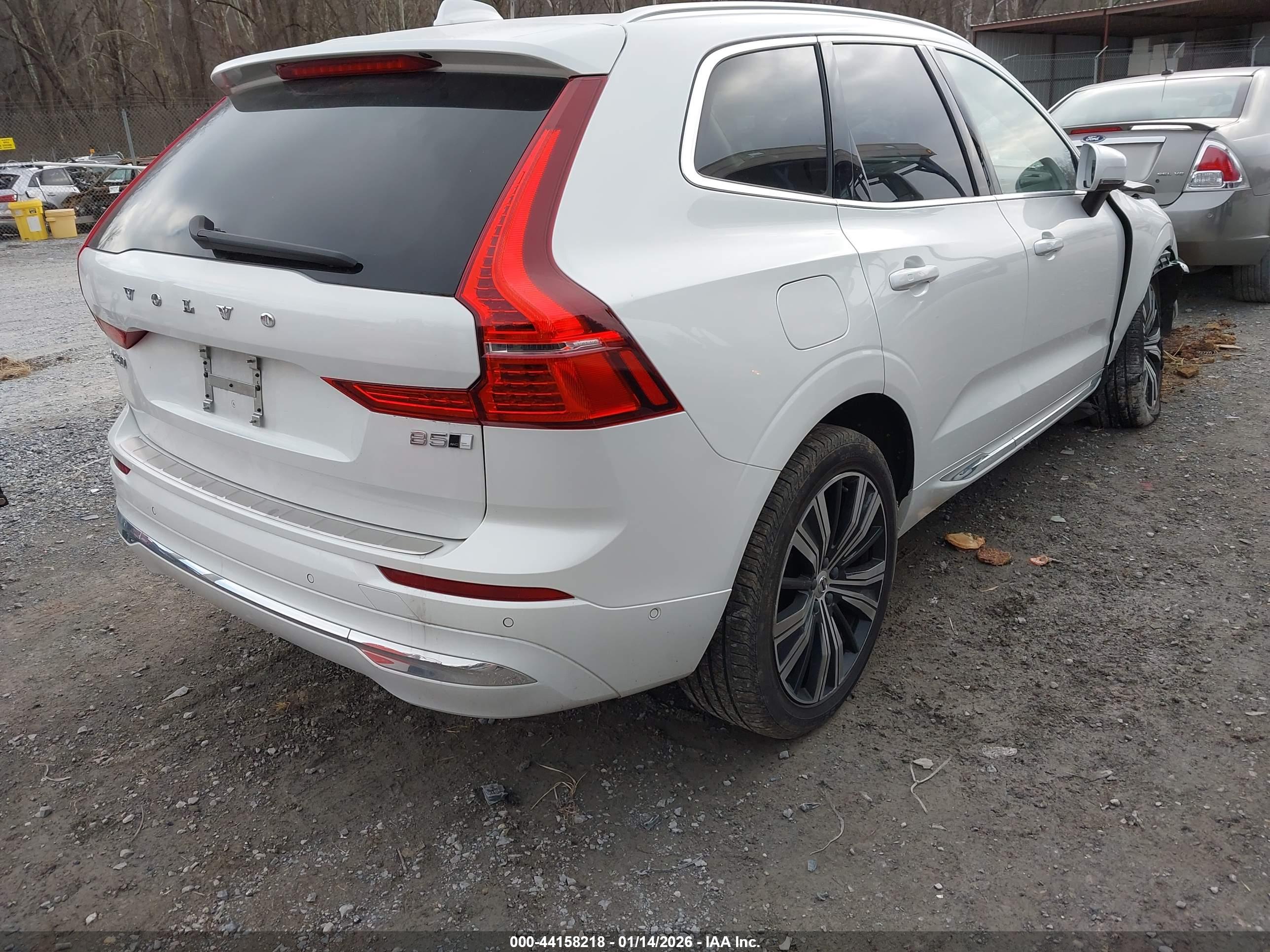 VOLVO XC60 image 4