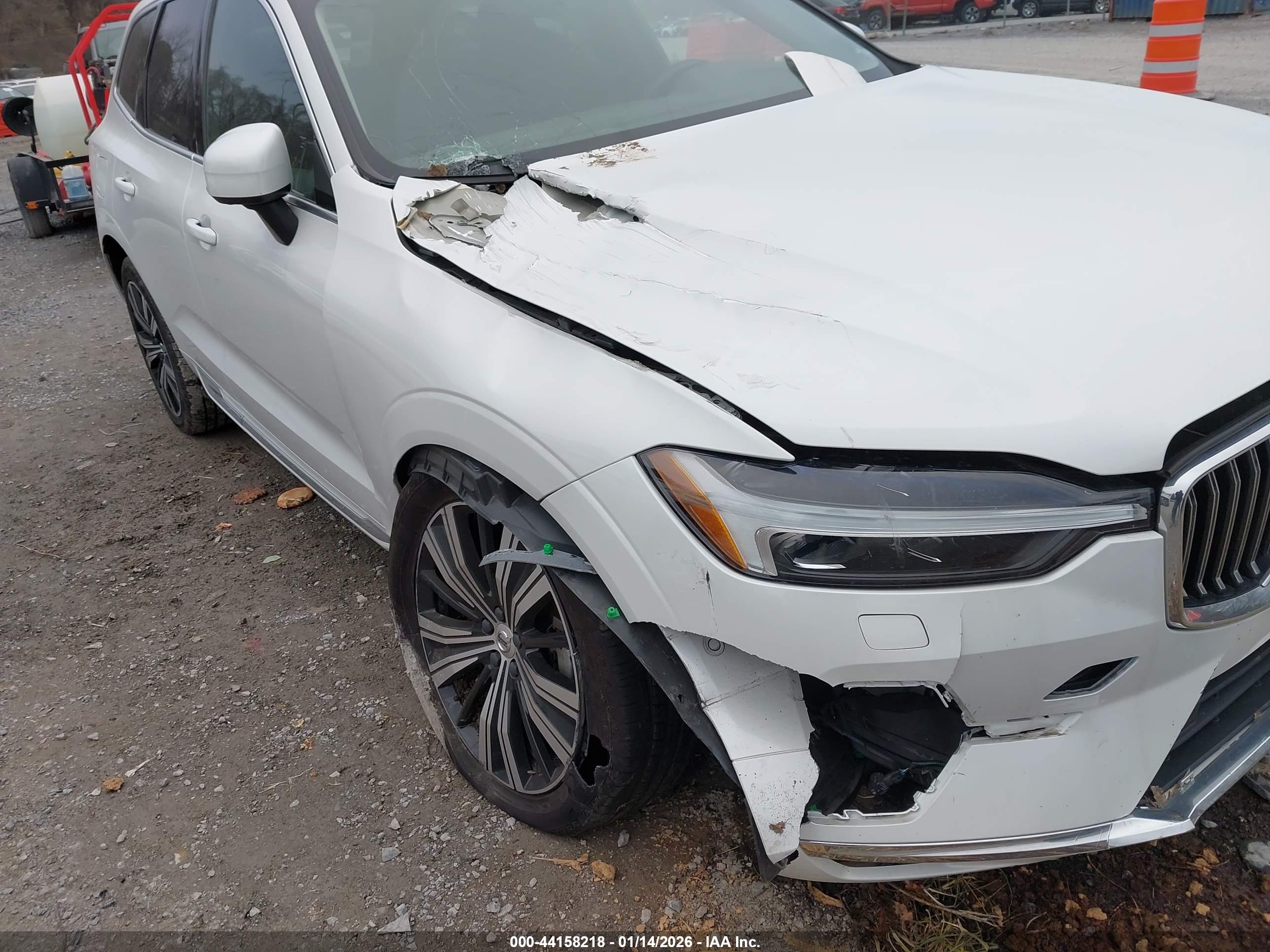 VOLVO XC60 image 6
