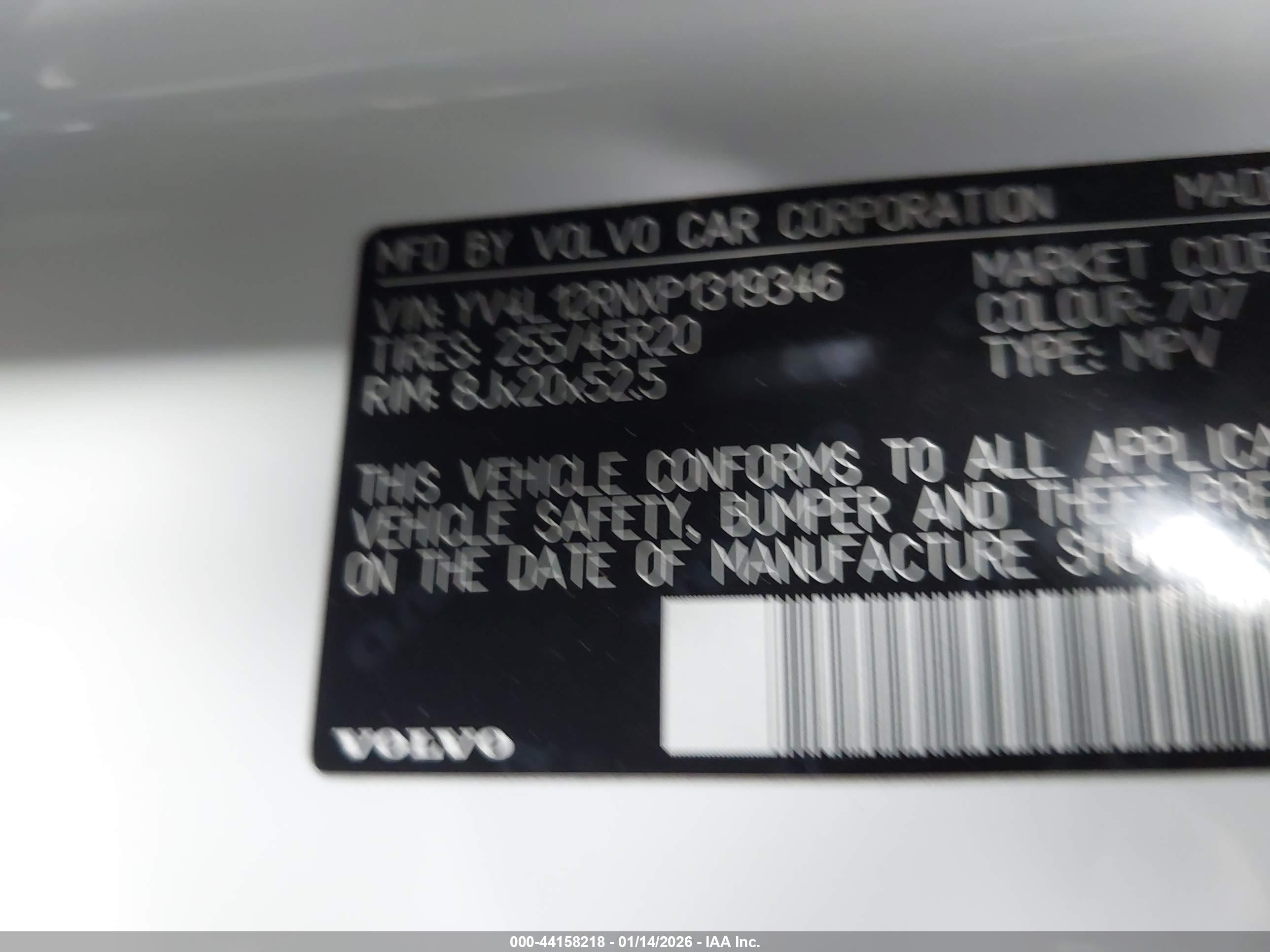 VOLVO XC60 image 9