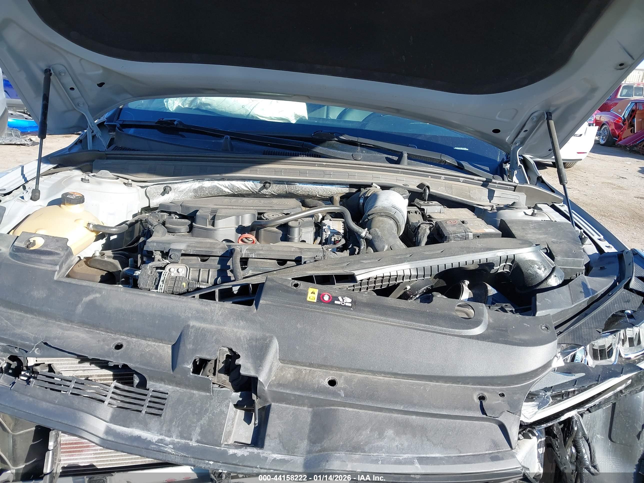 KIA K5 image 10