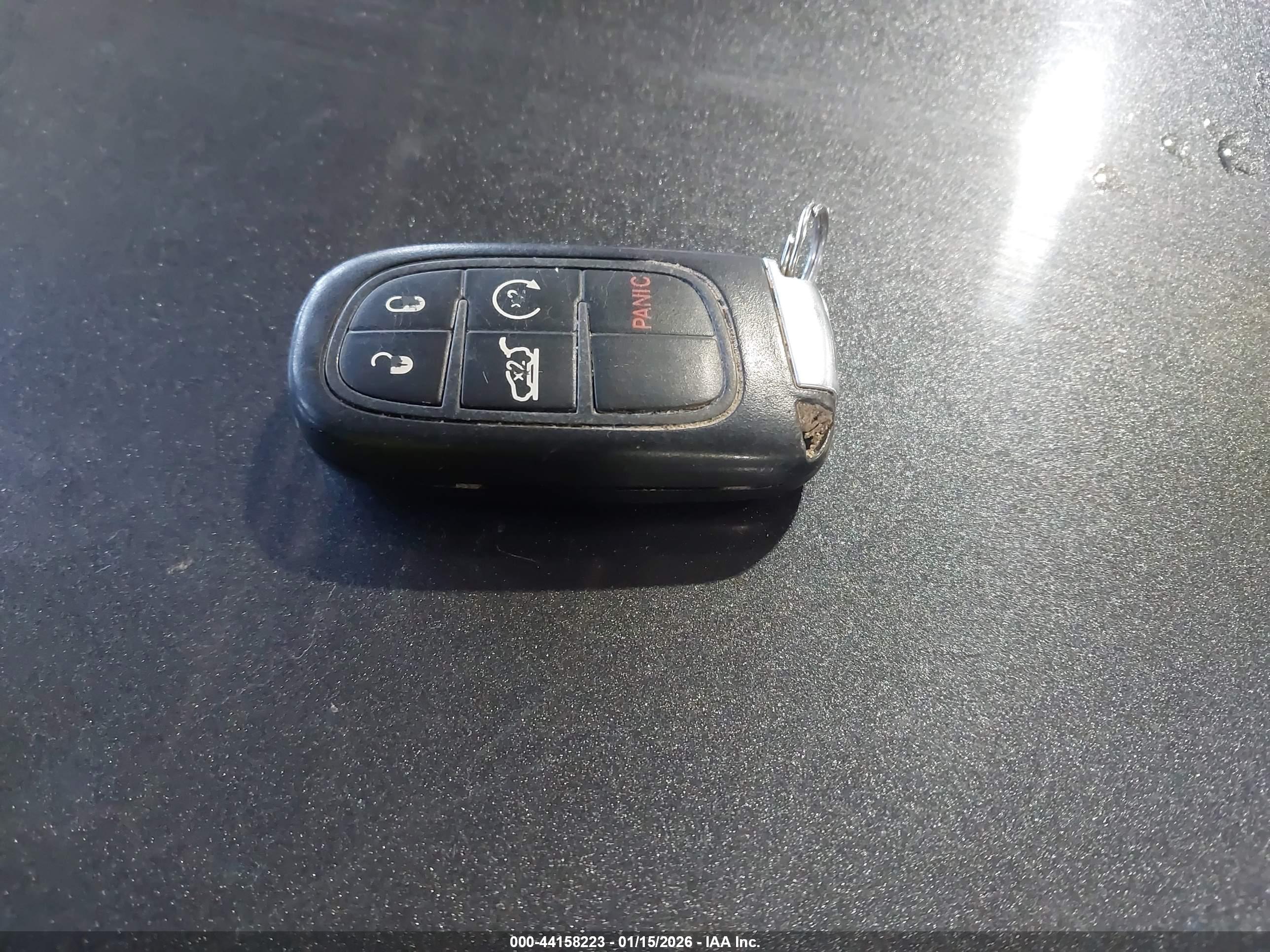 JEEP CHEROKEE image 11