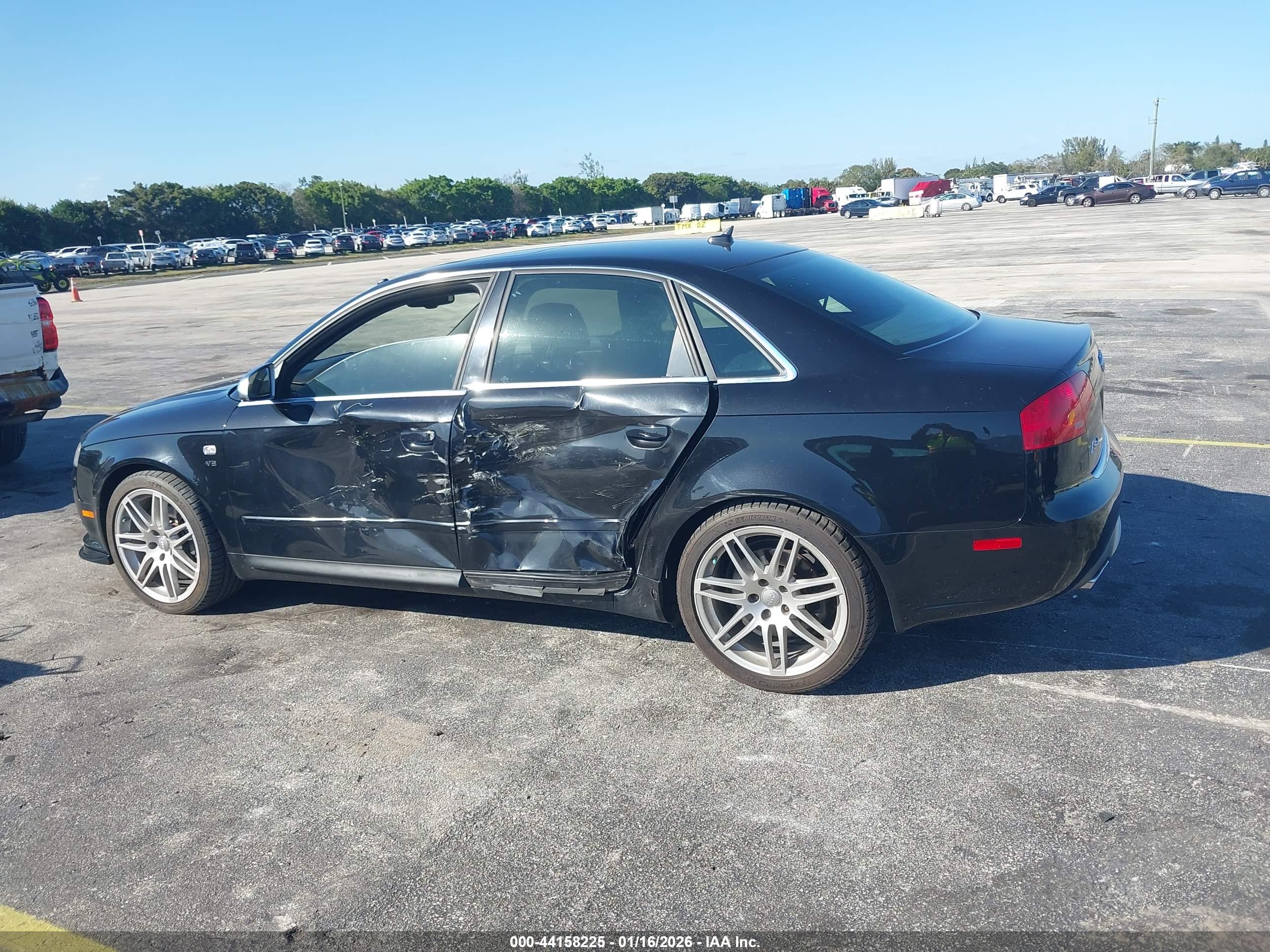 AUDI S4 image 6