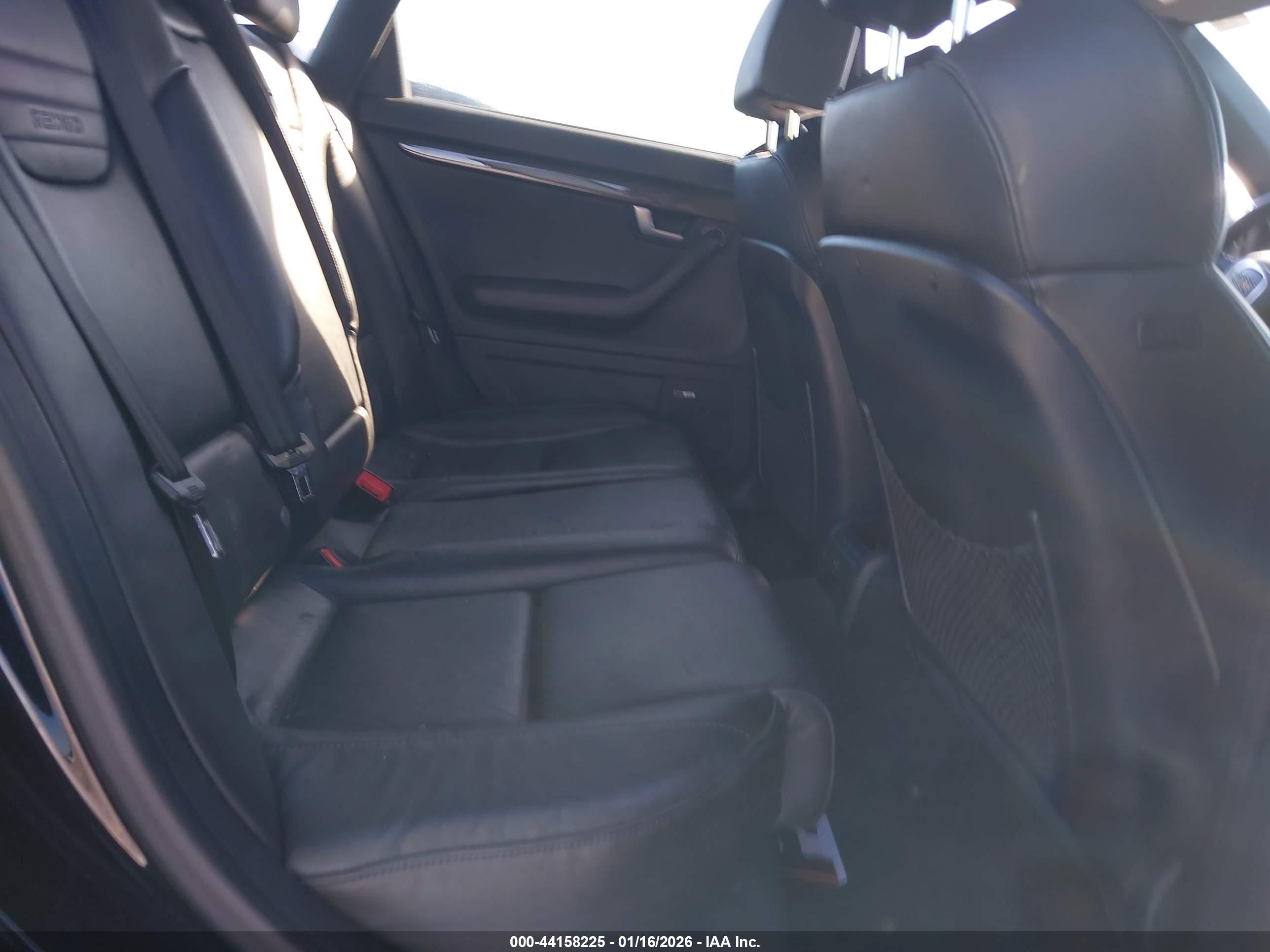AUDI S4 image 8