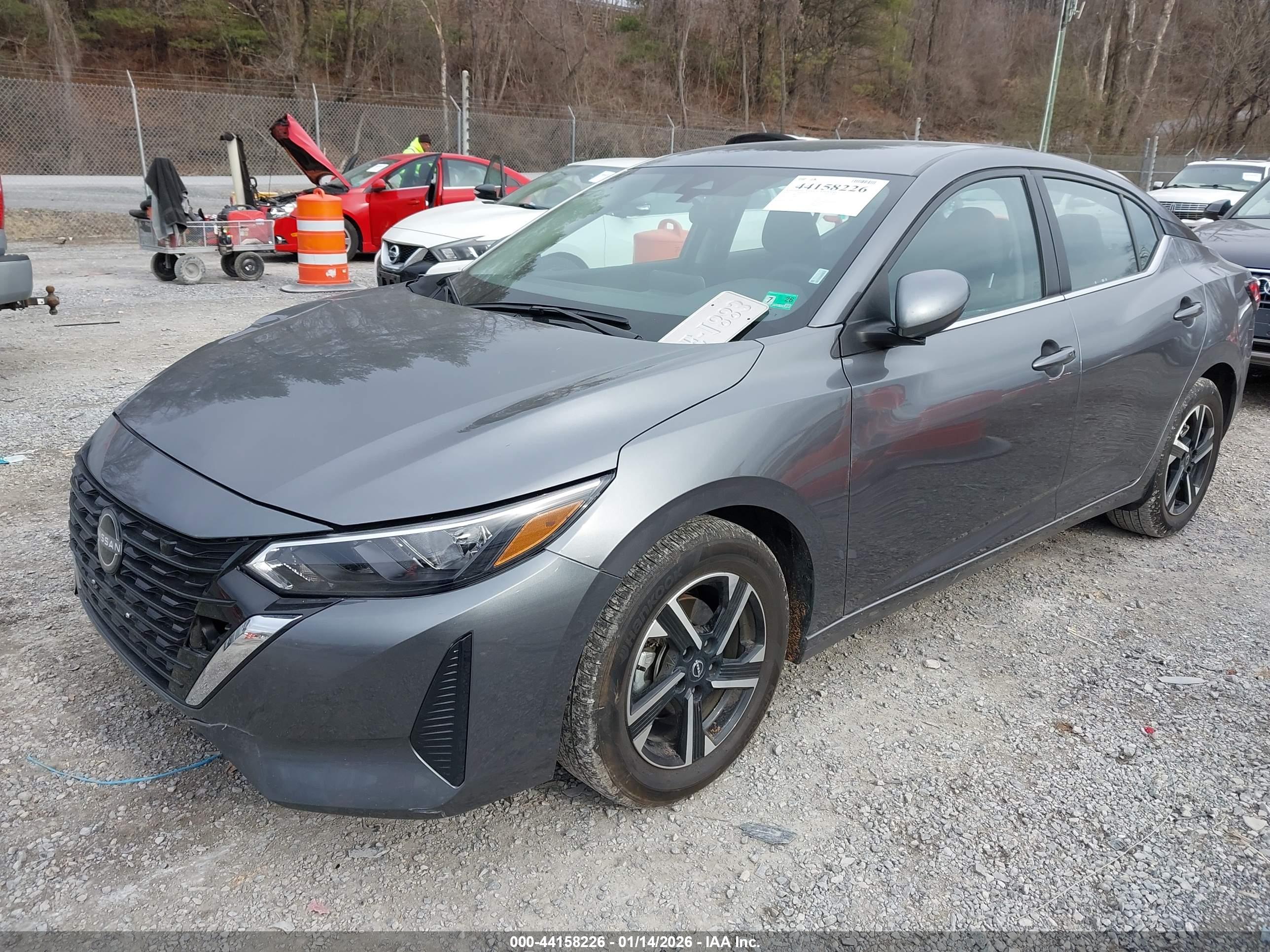 NISSAN SENTRA image 2