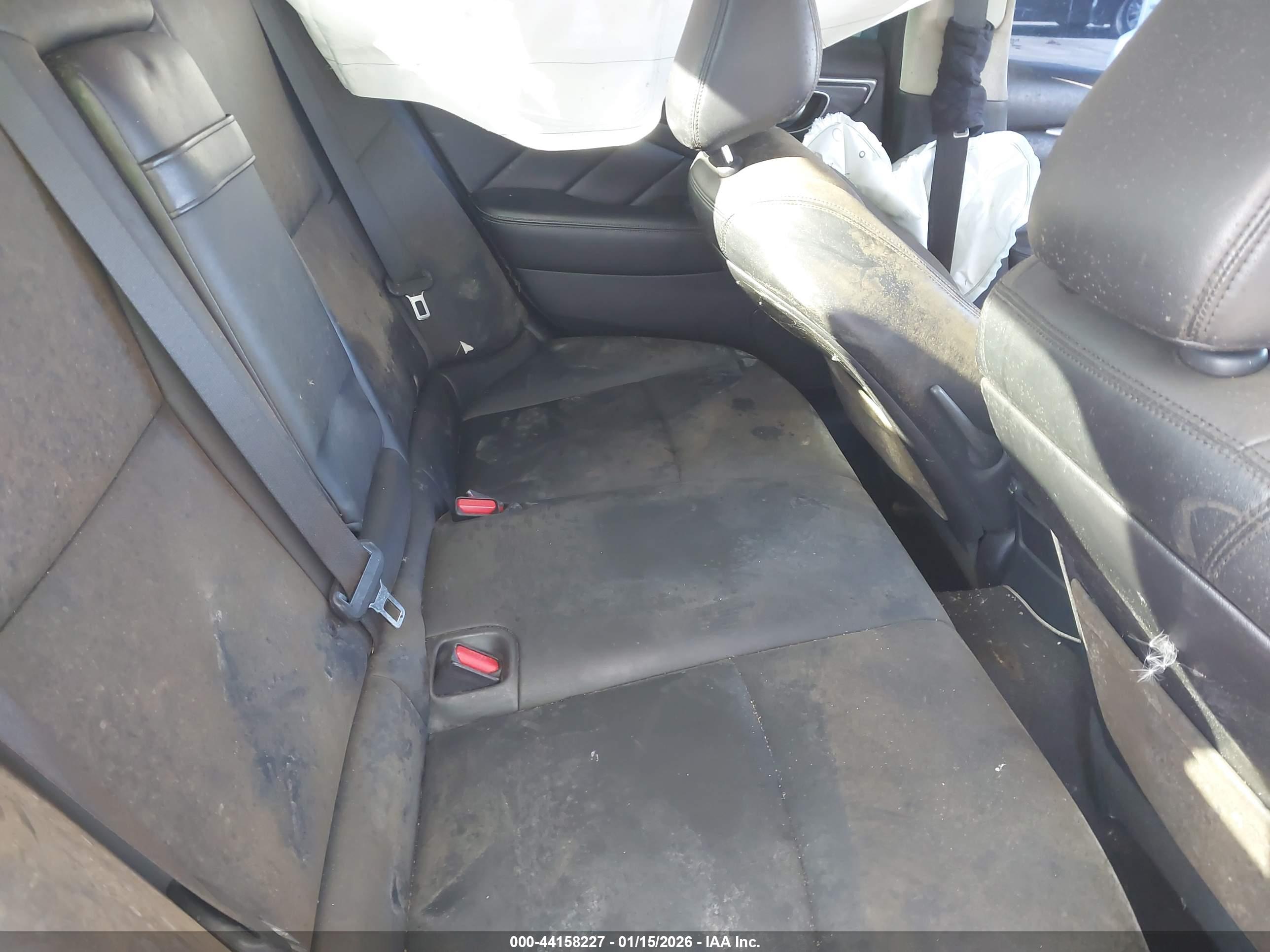 INFINITI Q50 image 8