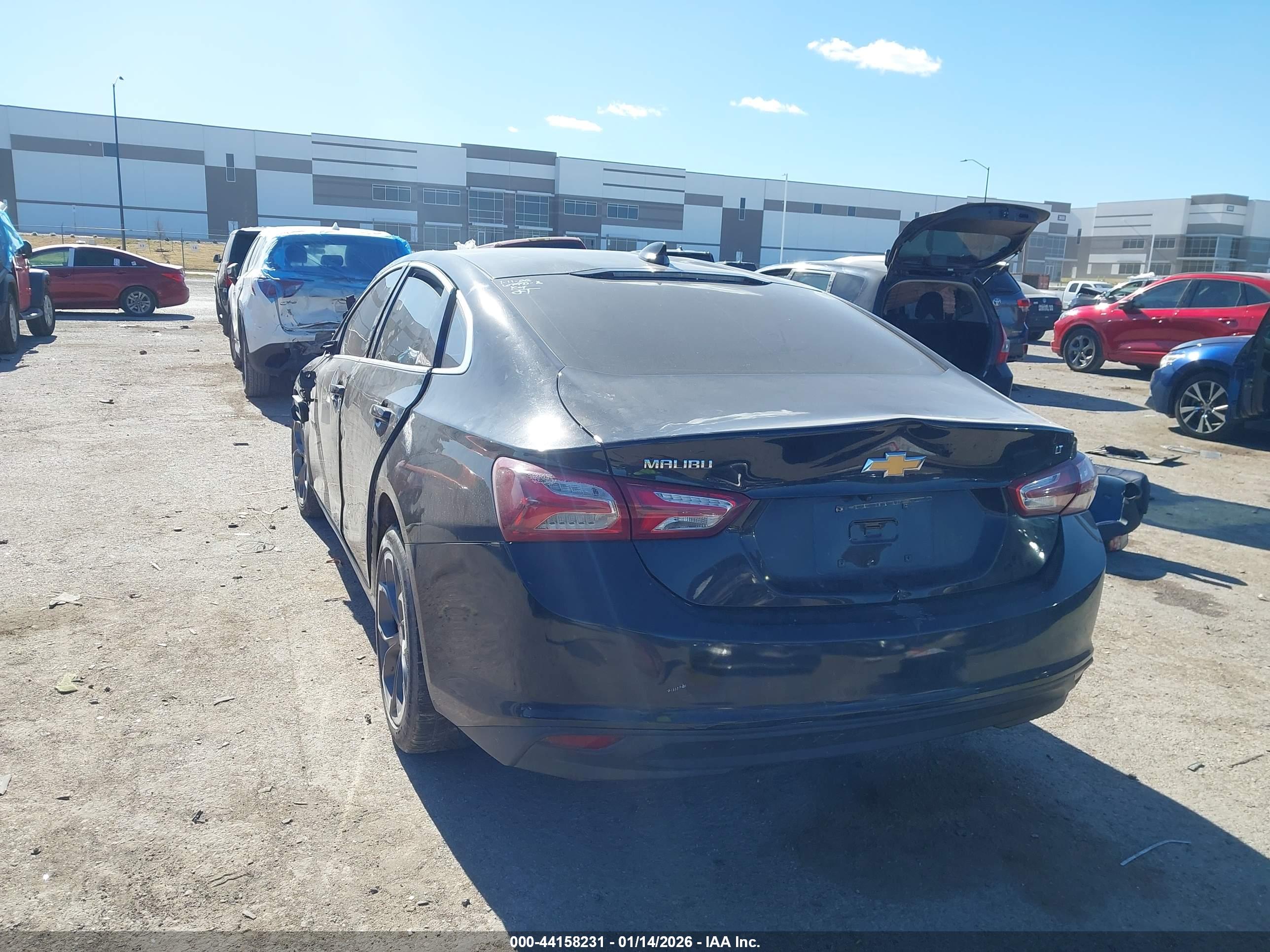 CHEVROLET MALIBU image 3