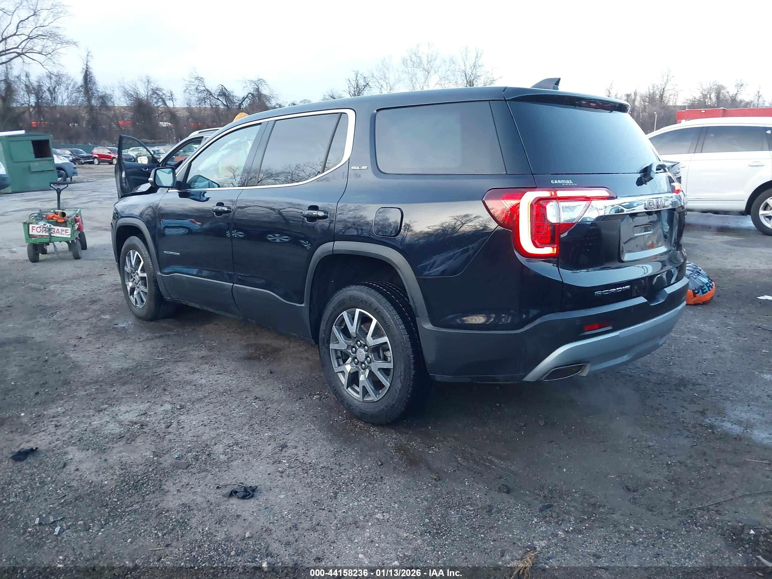 GMC ACADIA image 3