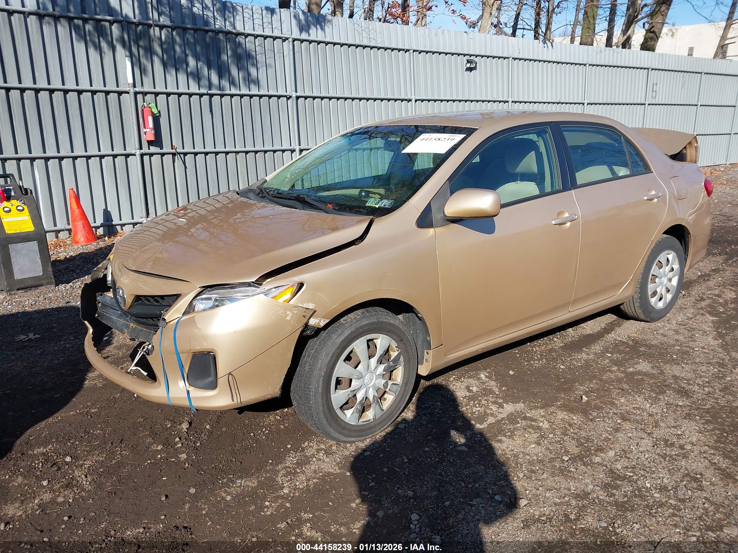 TOYOTA COROLLA image 2