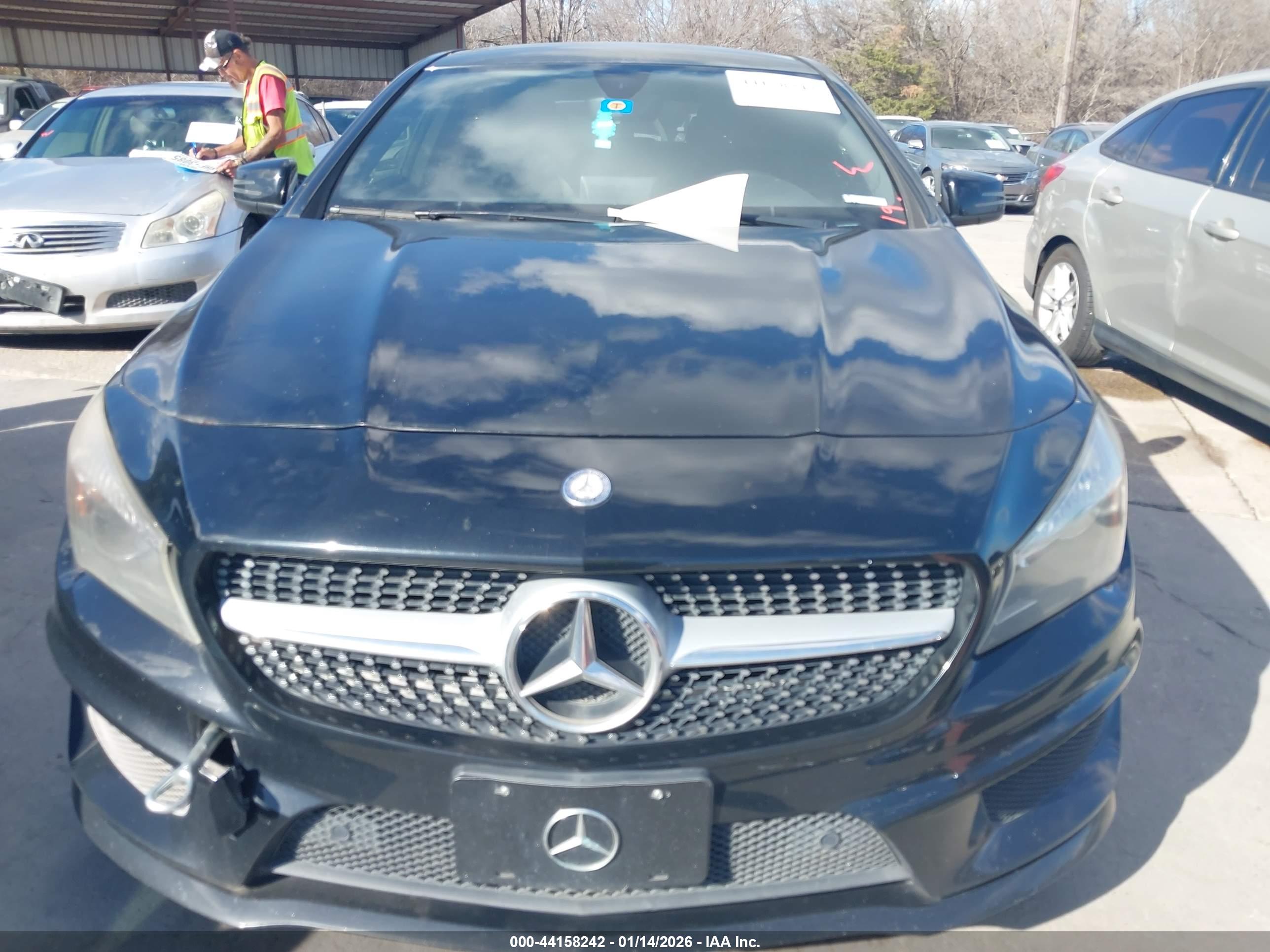MERCEDES-BENZ CLA image 6
