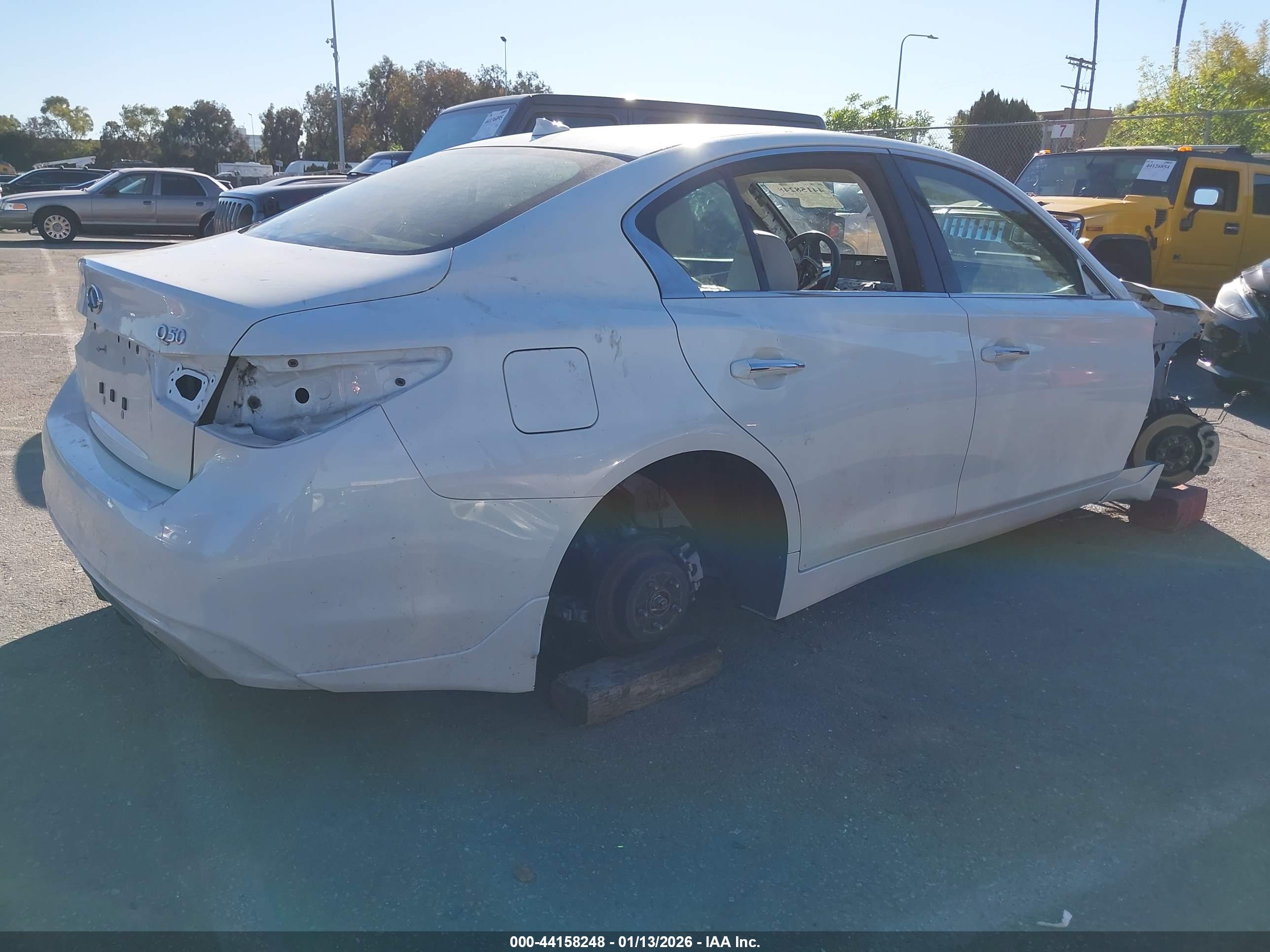 INFINITI Q50 image 4
