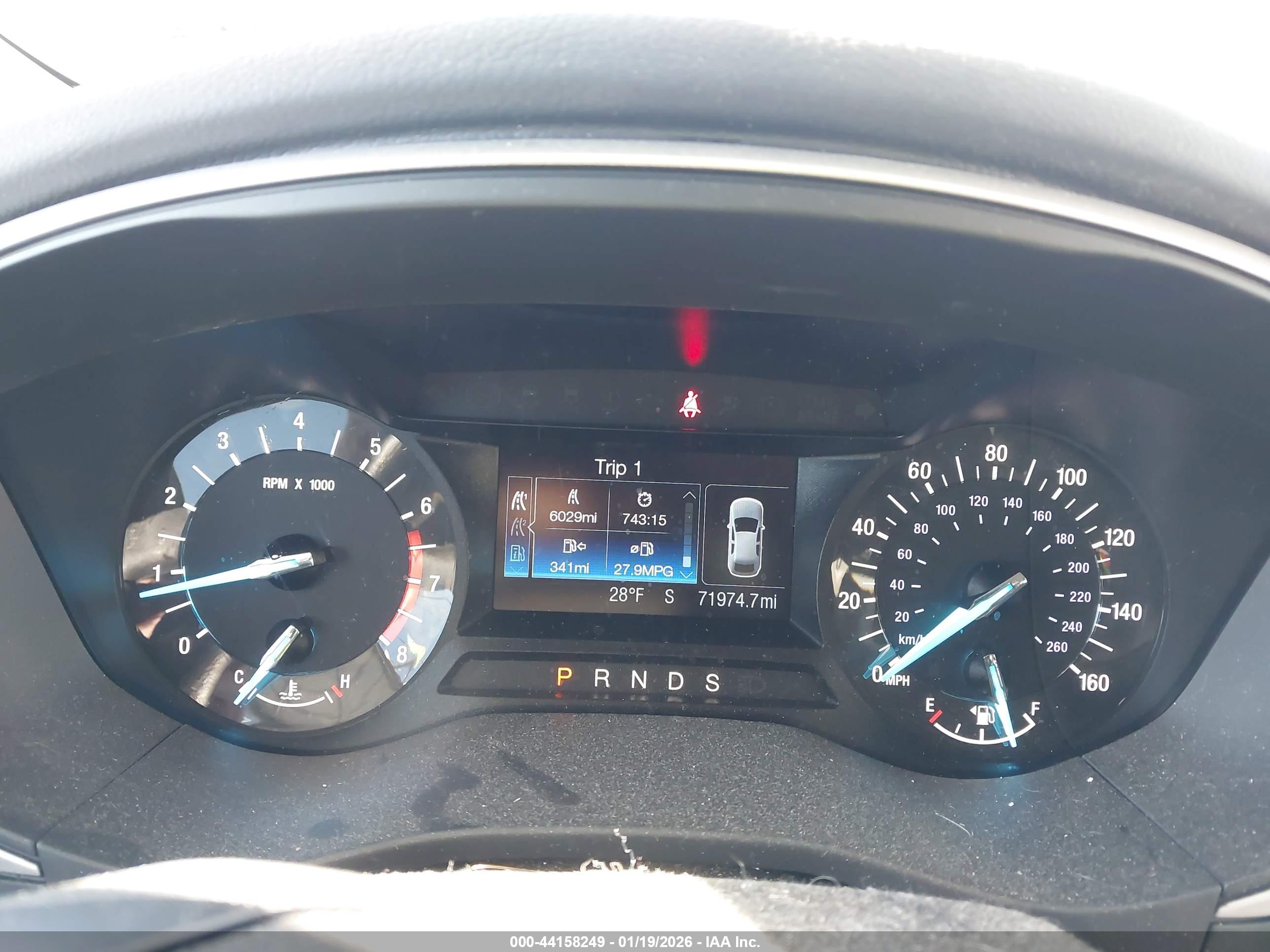 FORD FUSION image 7