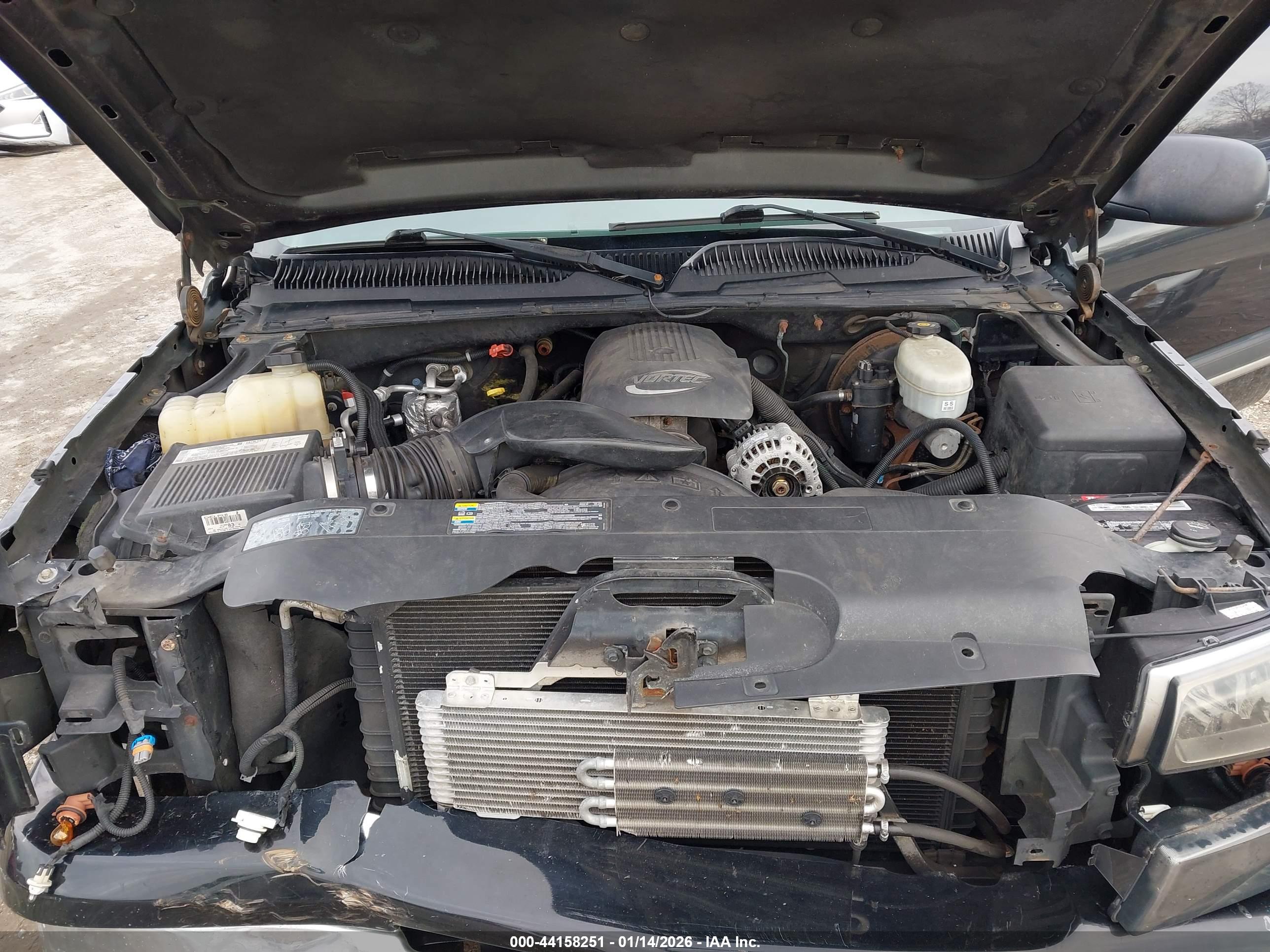 CHEVROLET SILVERADO image 10