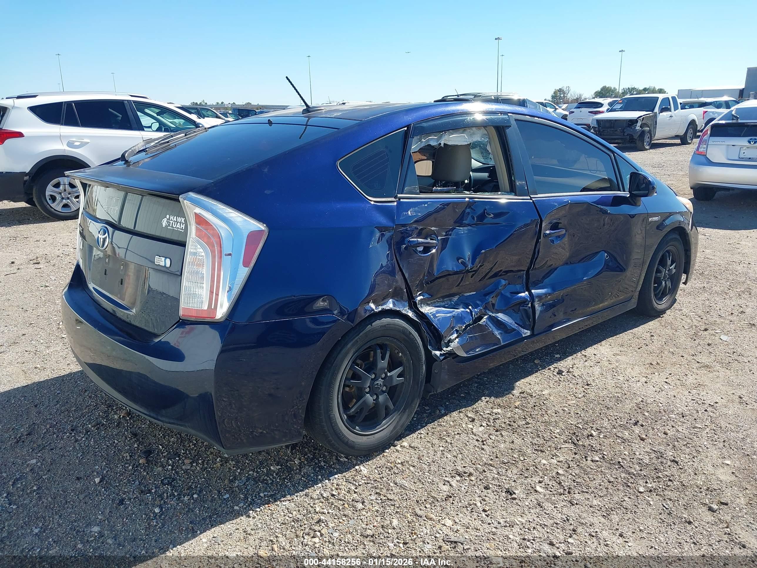 TOYOTA PRIUS image 4