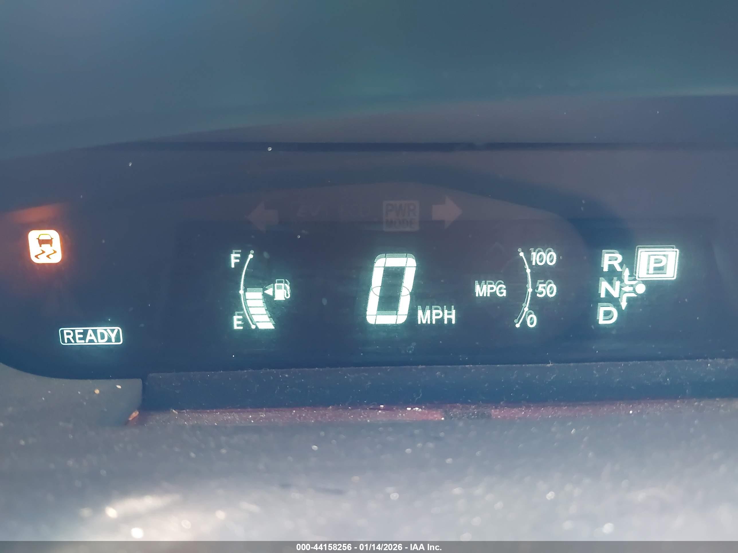 TOYOTA PRIUS image 7