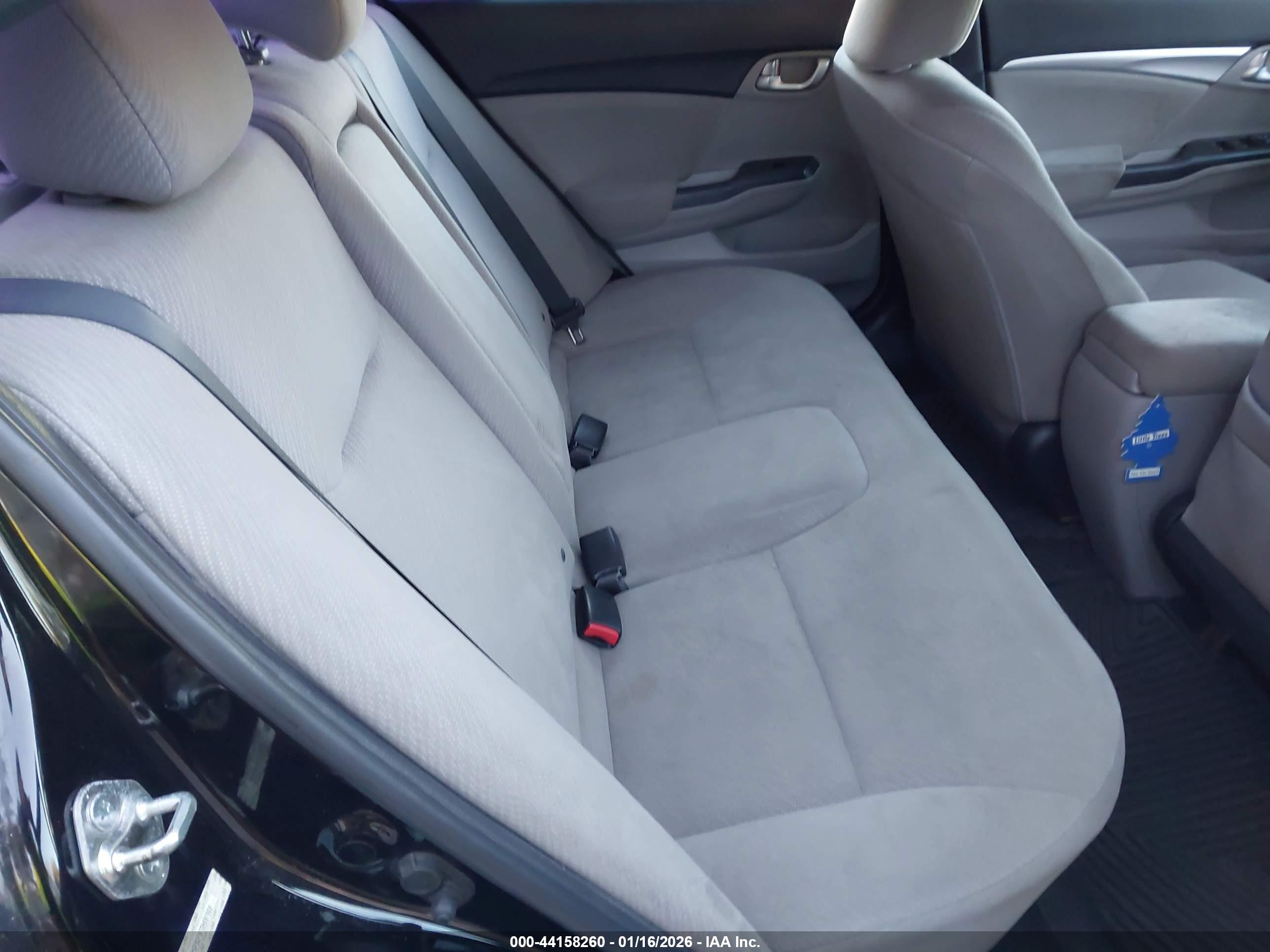 HONDA CIVIC image 8