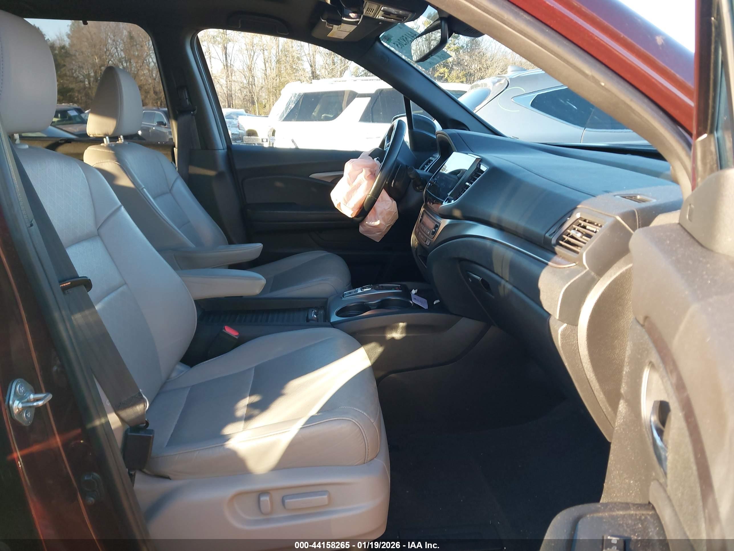 HONDA PASSPORT image 5