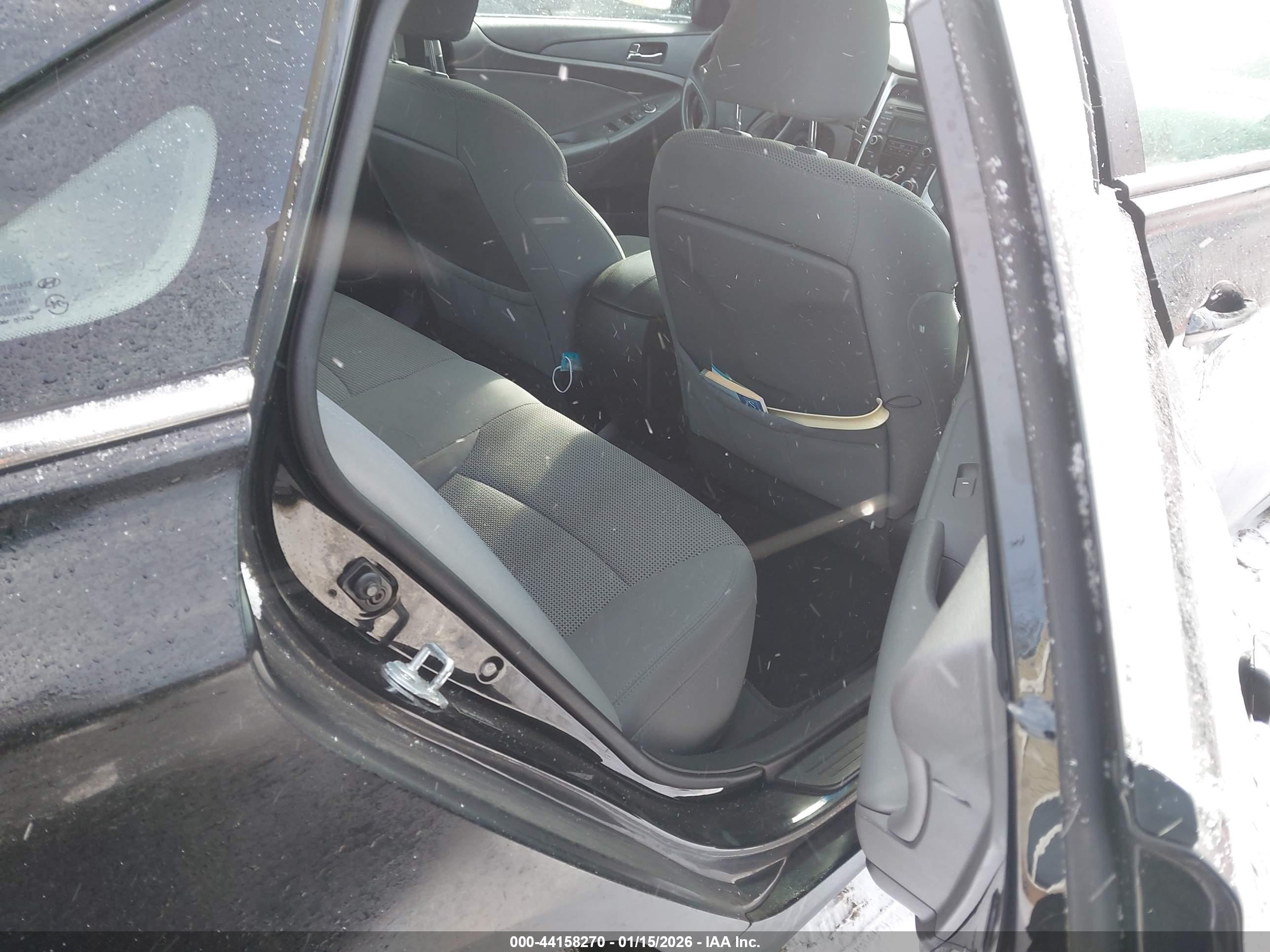 HYUNDAI SONATA image 8
