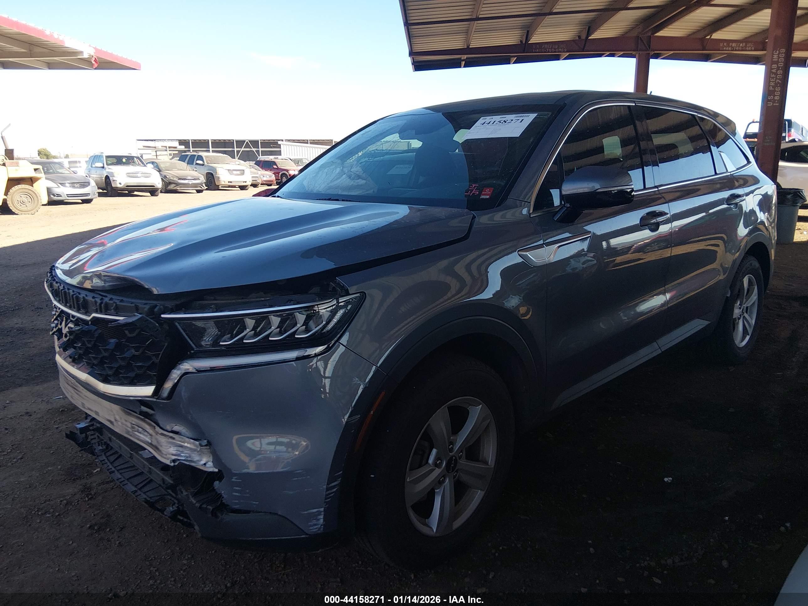 KIA SORENTO image 2
