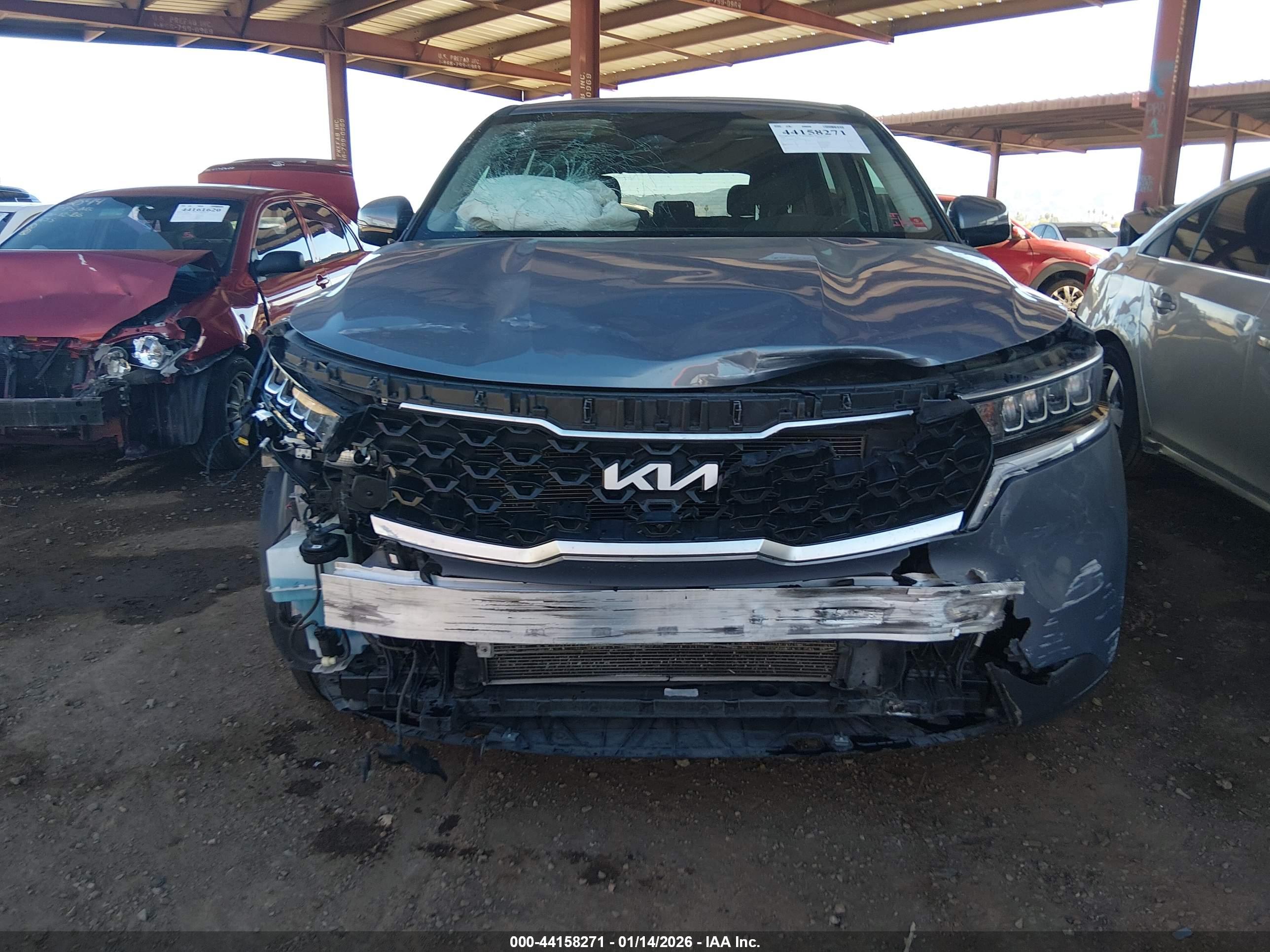 KIA SORENTO image 6