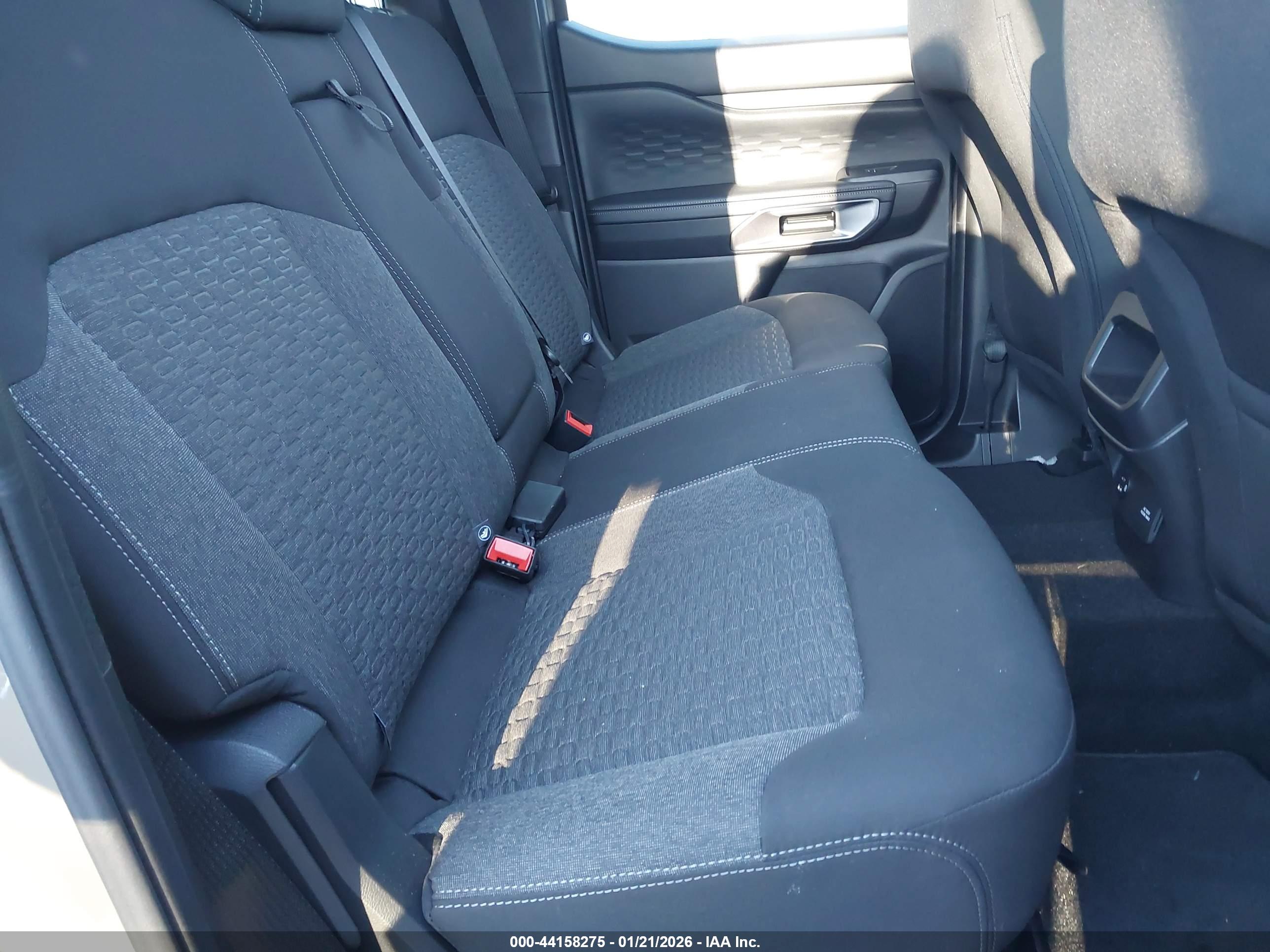 FORD RANGER image 8