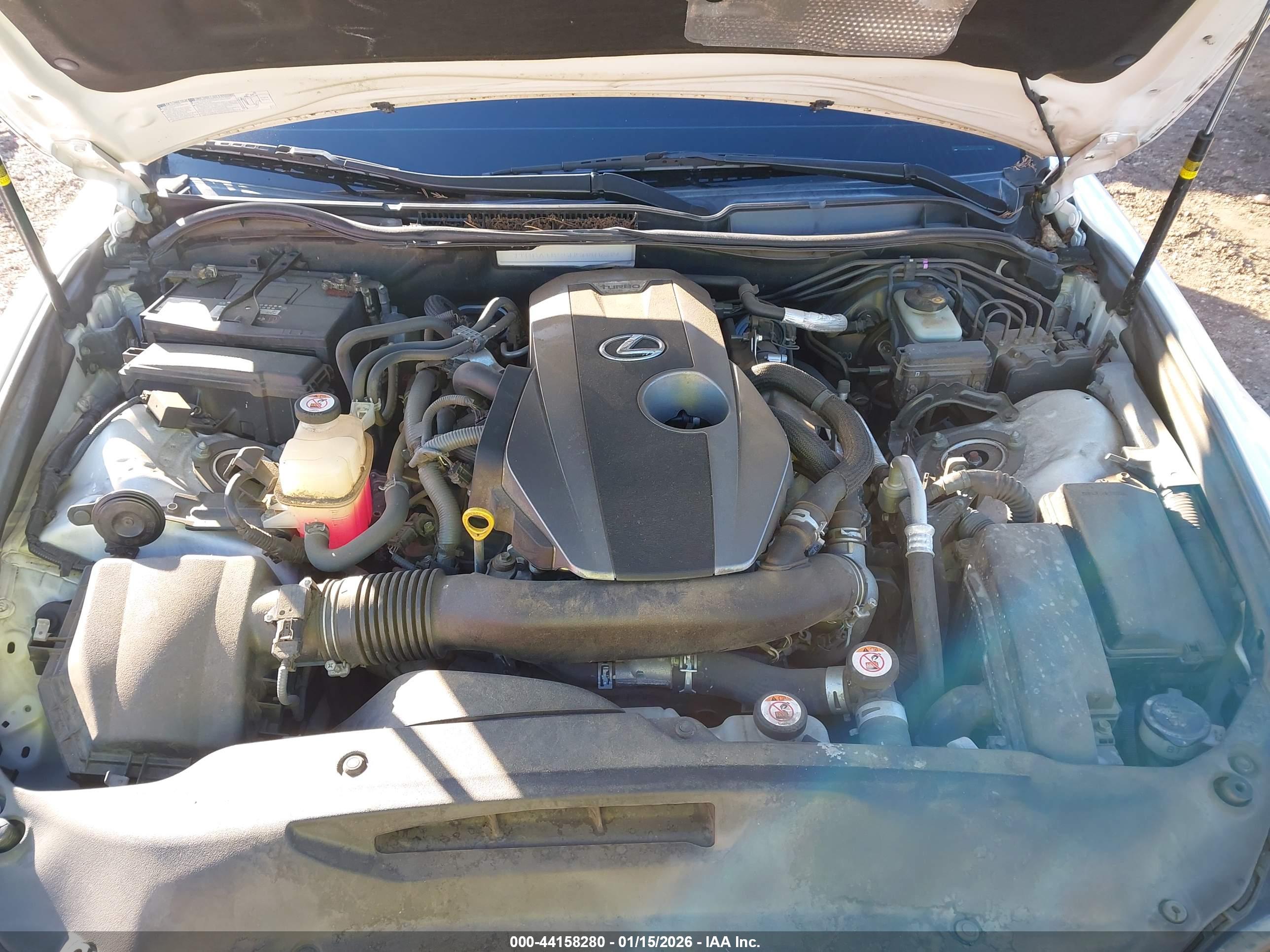 LEXUS IS image 10