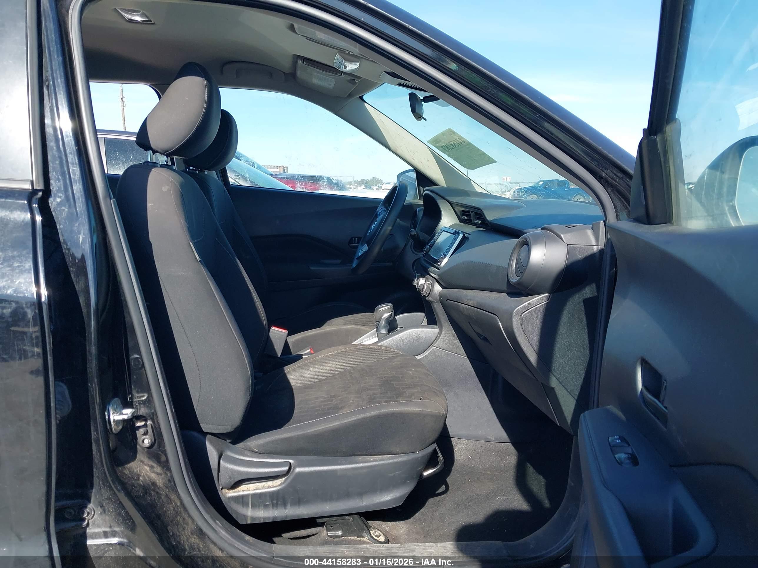 NISSAN KICKS image 5