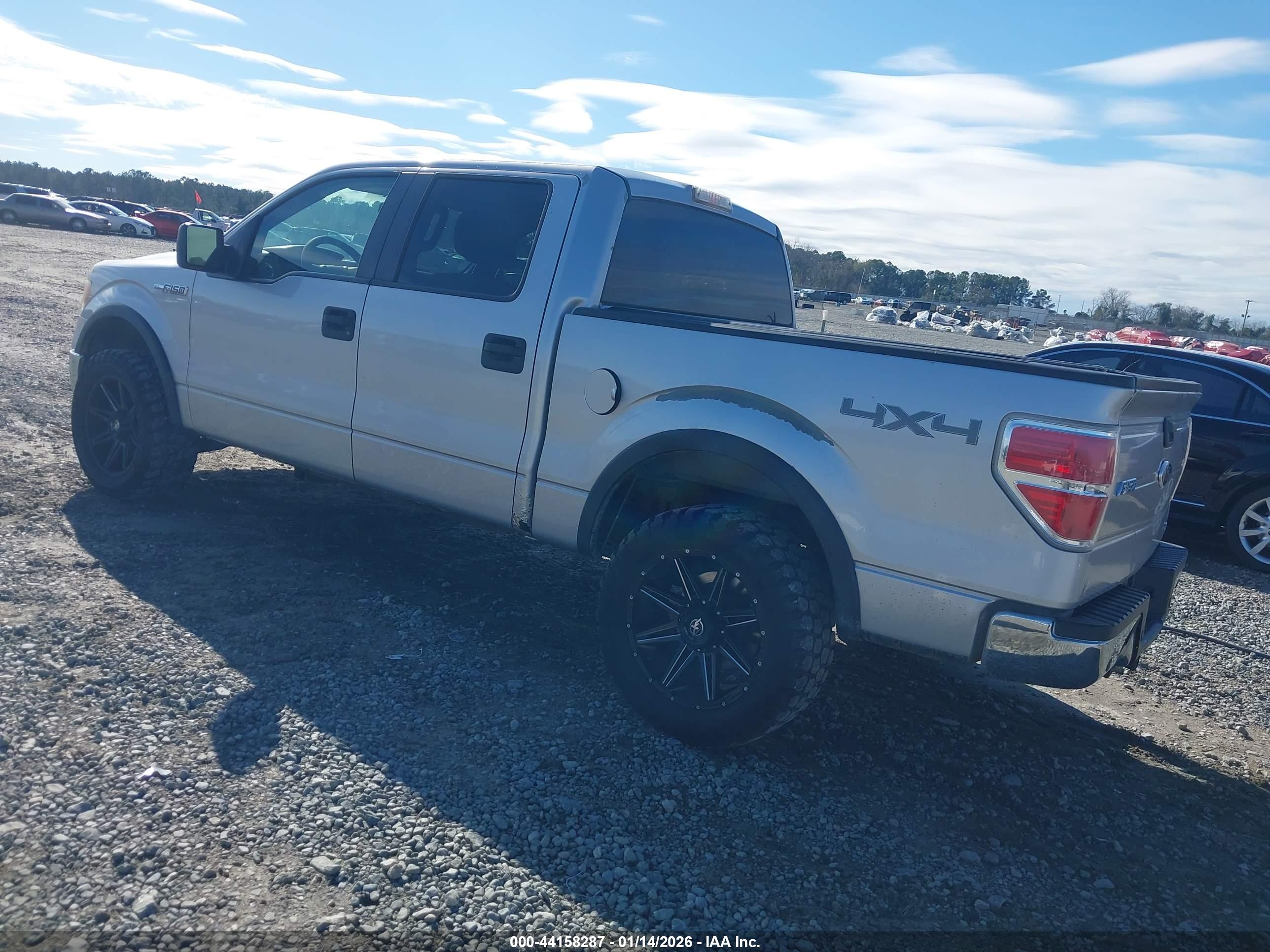 FORD F-150 image 3